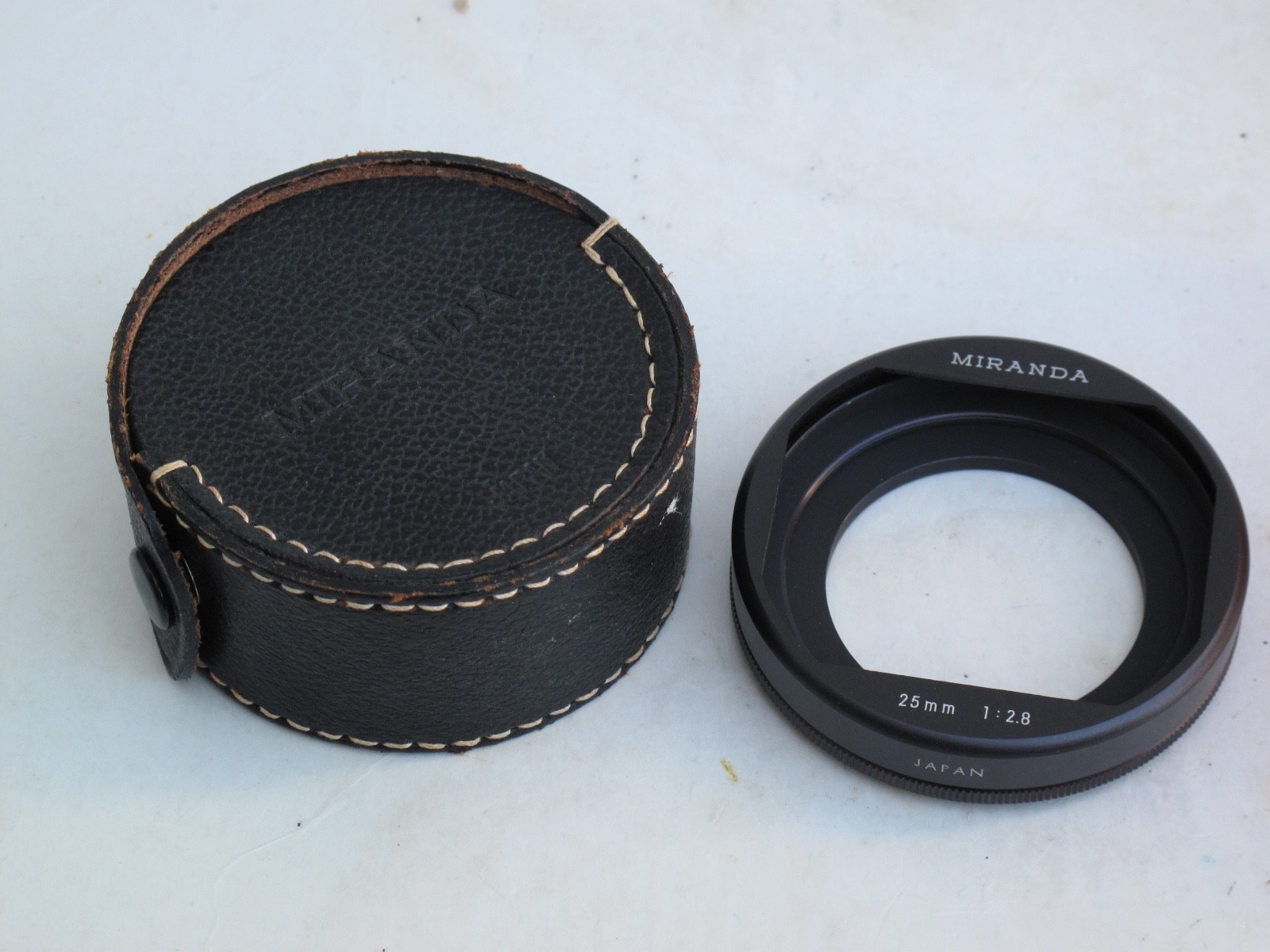 Miranda 25mm f:2.8 lens hood with case,  US SELLER "LQQK"