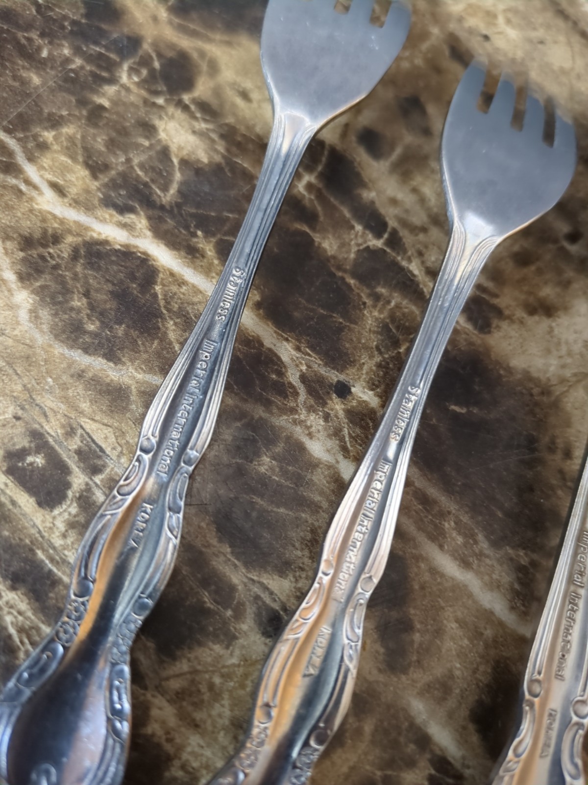 16 PC Lot Imperial International Fleurette Stainless Flatware Fork Knife Spoon