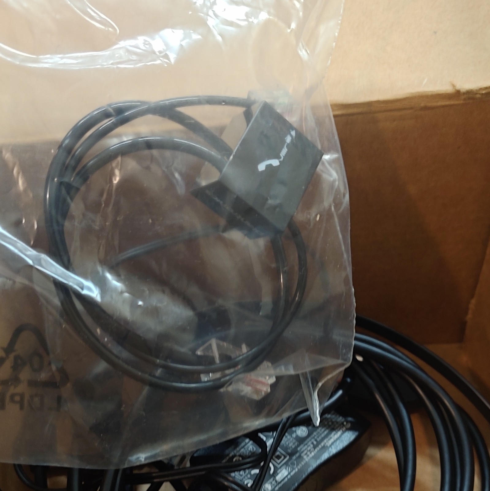 Plantronics Savi 740 (W740) DECT Wireless Single-Ear Headset USB RJ-9 3.5mm