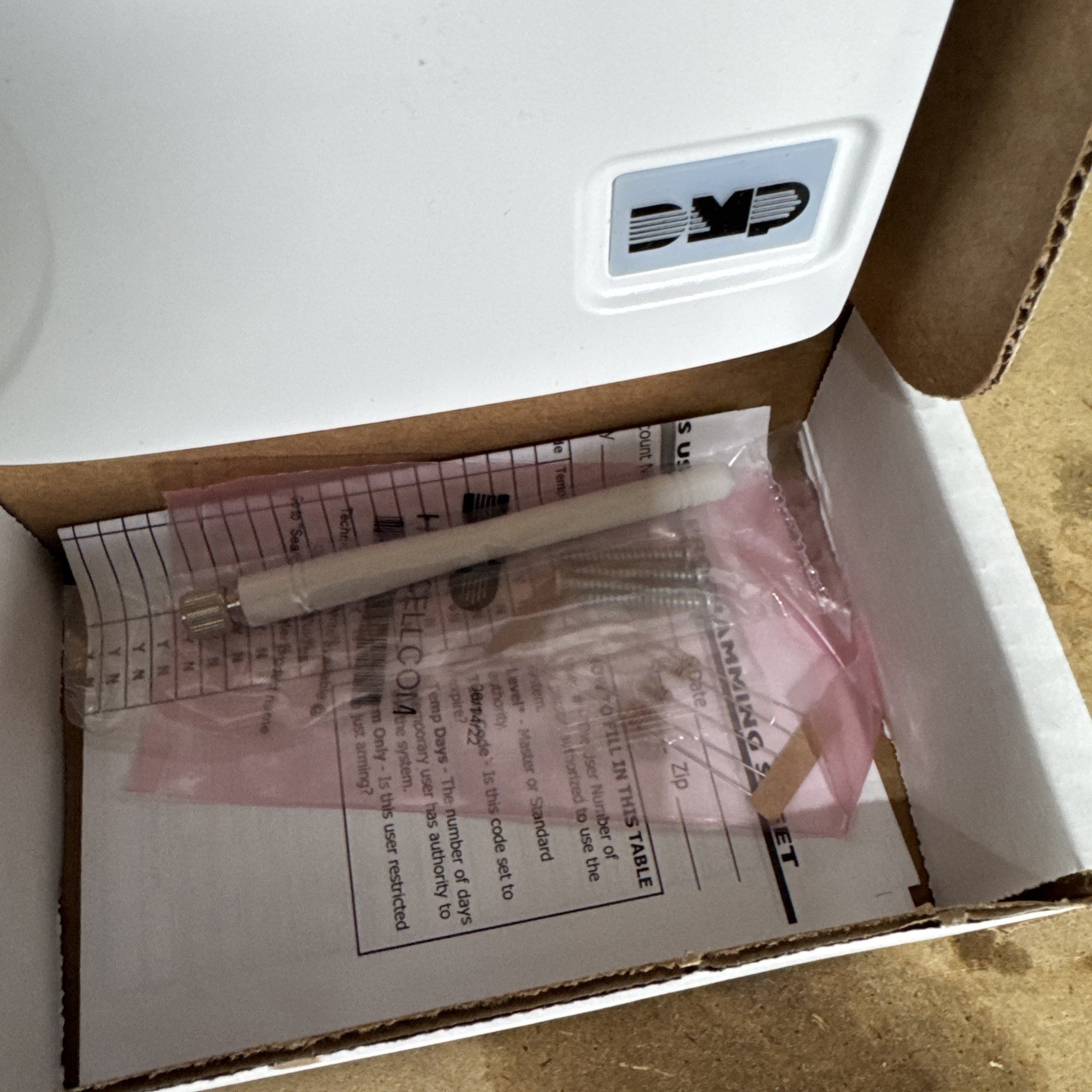 DMP CELLCOM-LTE-V Universal LTE Alarm Communicator