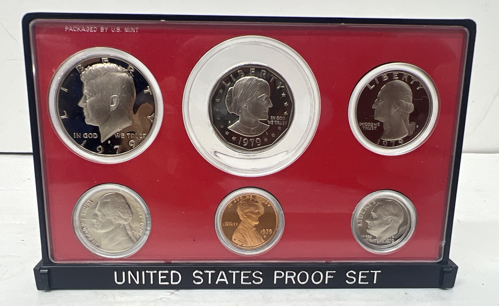 1979 US Coins Proof Set In It's Own Display Case Complete