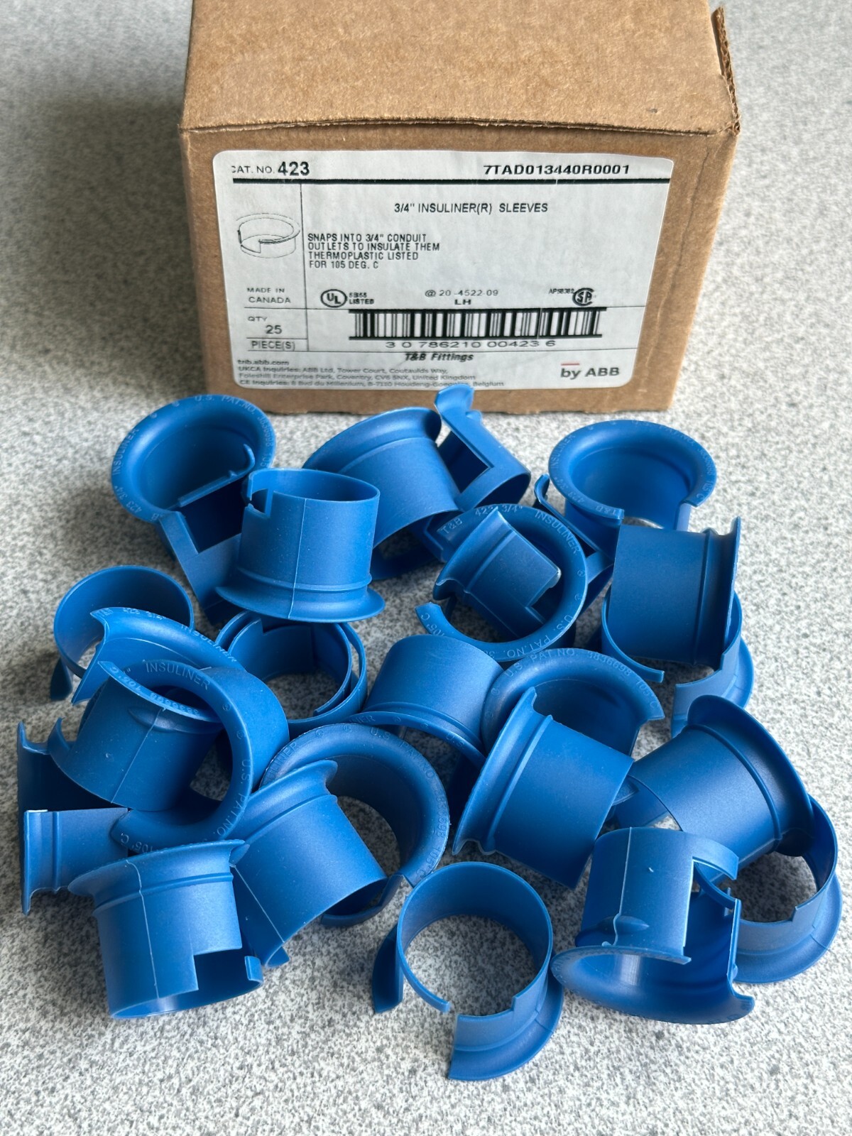 NEW Box of 25 Thomas & Betts 423 3/4" Insuliner Sleeves, Lot of 25 pcs