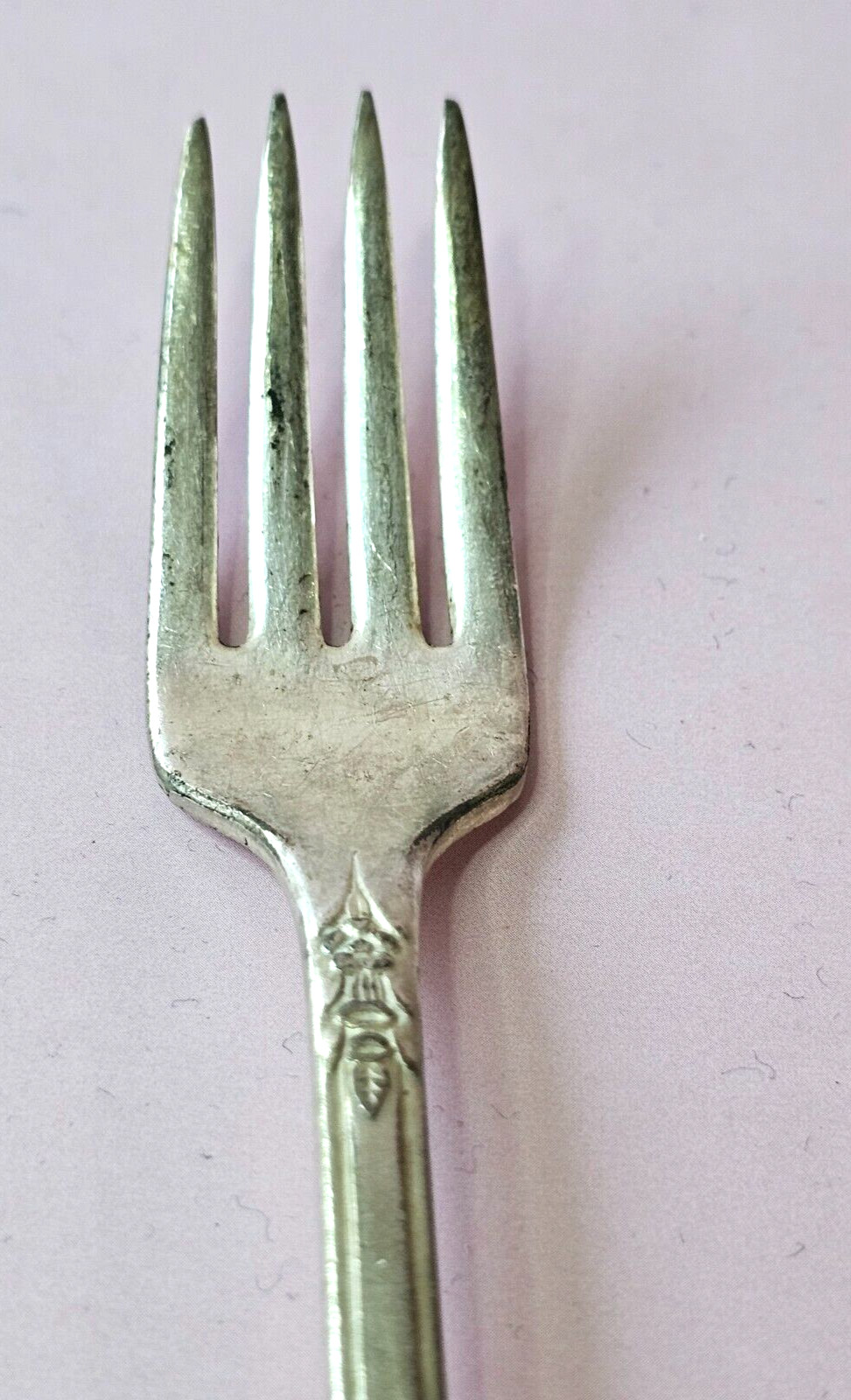 2 FORKS Vintage WM Rogers Mfg. Co 7.50" "Original Rogers"