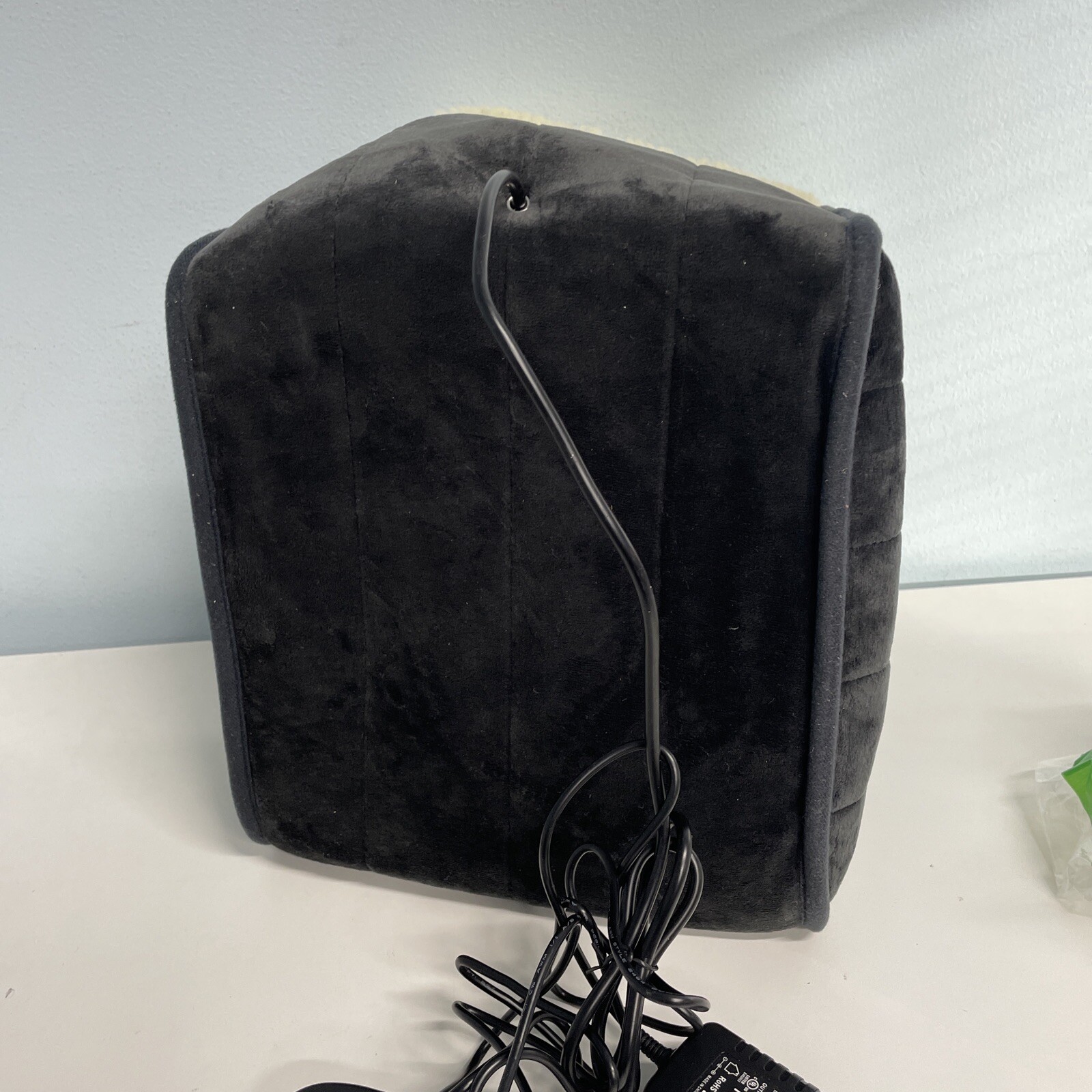 Sherpa lined Foot warmer and massager electric Grey (Preowned)