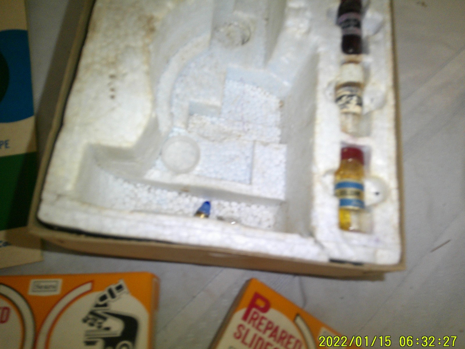 VINTAGE SEAR MICRO-MLAB KIT WITH 5 BOXES PREPARED SLIDES