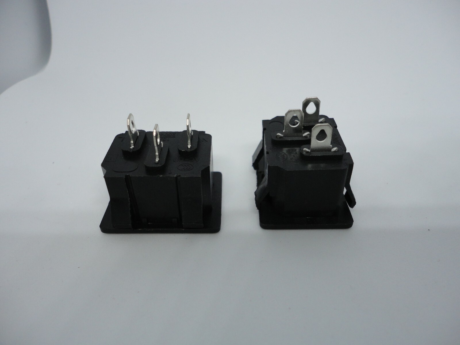 2 Pack AC Power Supply Electric Cable Connection Socket Port Jack 250V Computer
