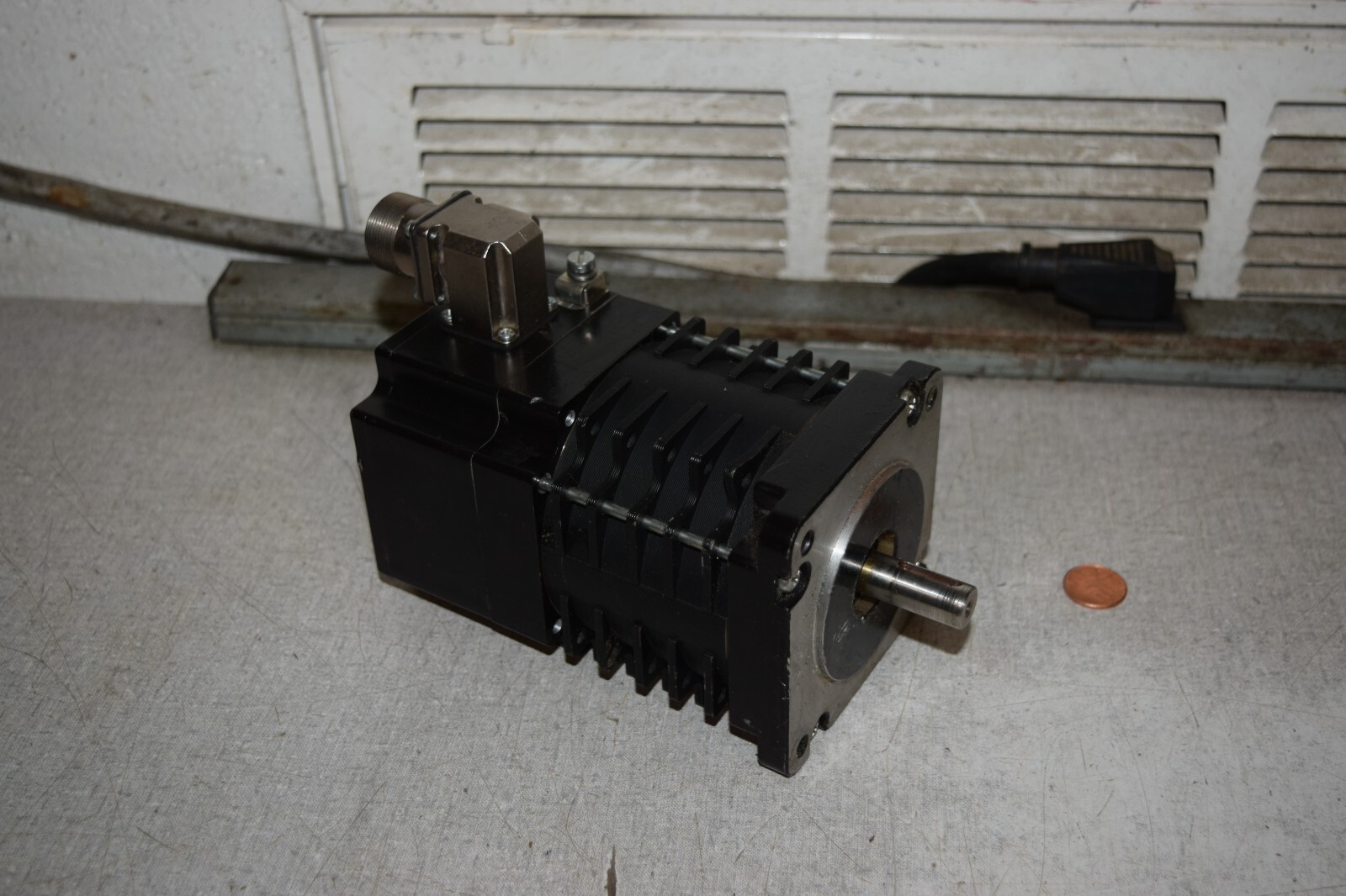 SIG Berger POSITEC VRDM 5910/50 LWC Stepper Motor