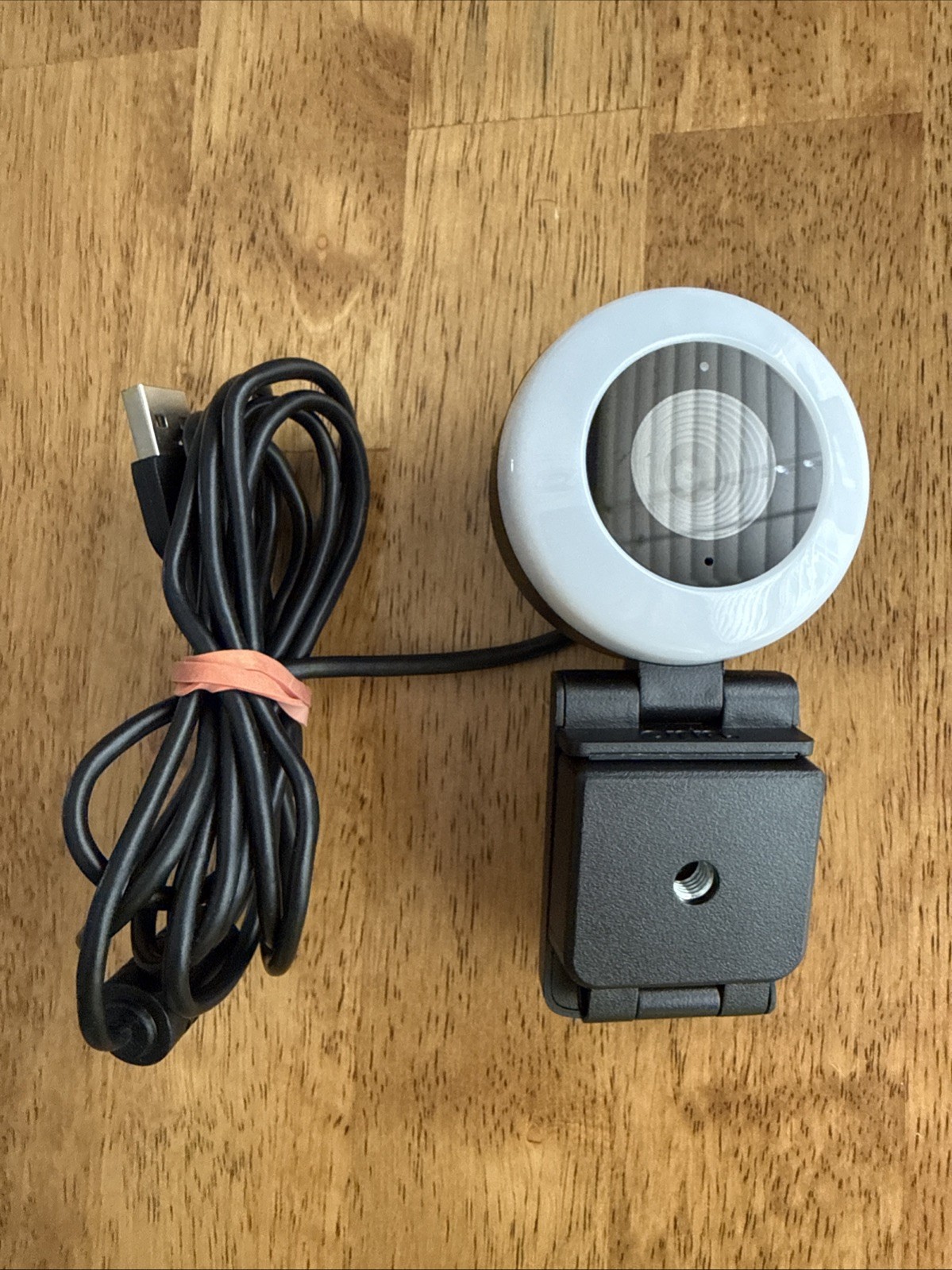 Onn. USB Webcam w/ LED Ring Light w/ 3 Levels, Autofocus, Built-in Microphone
