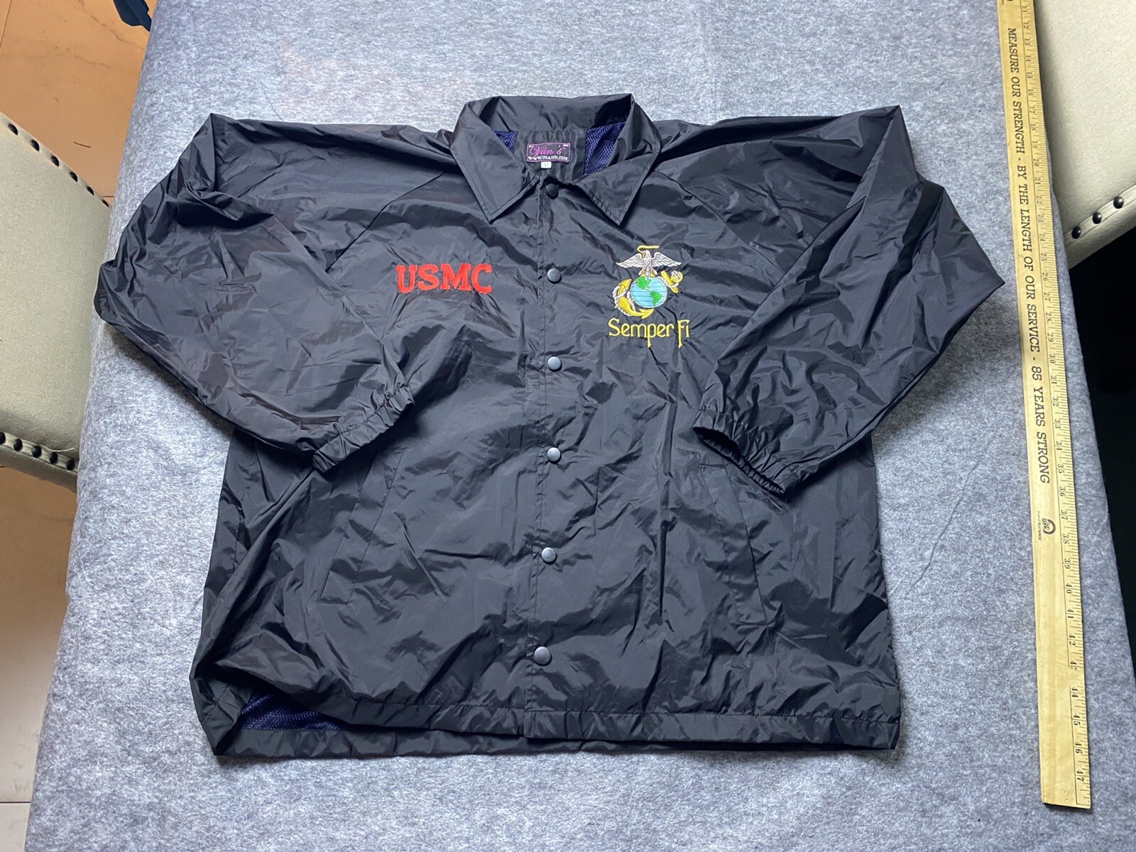Vintage US Marines Jacket Mens Extra Large Black USMC Semper Fi Windbreaker Snap