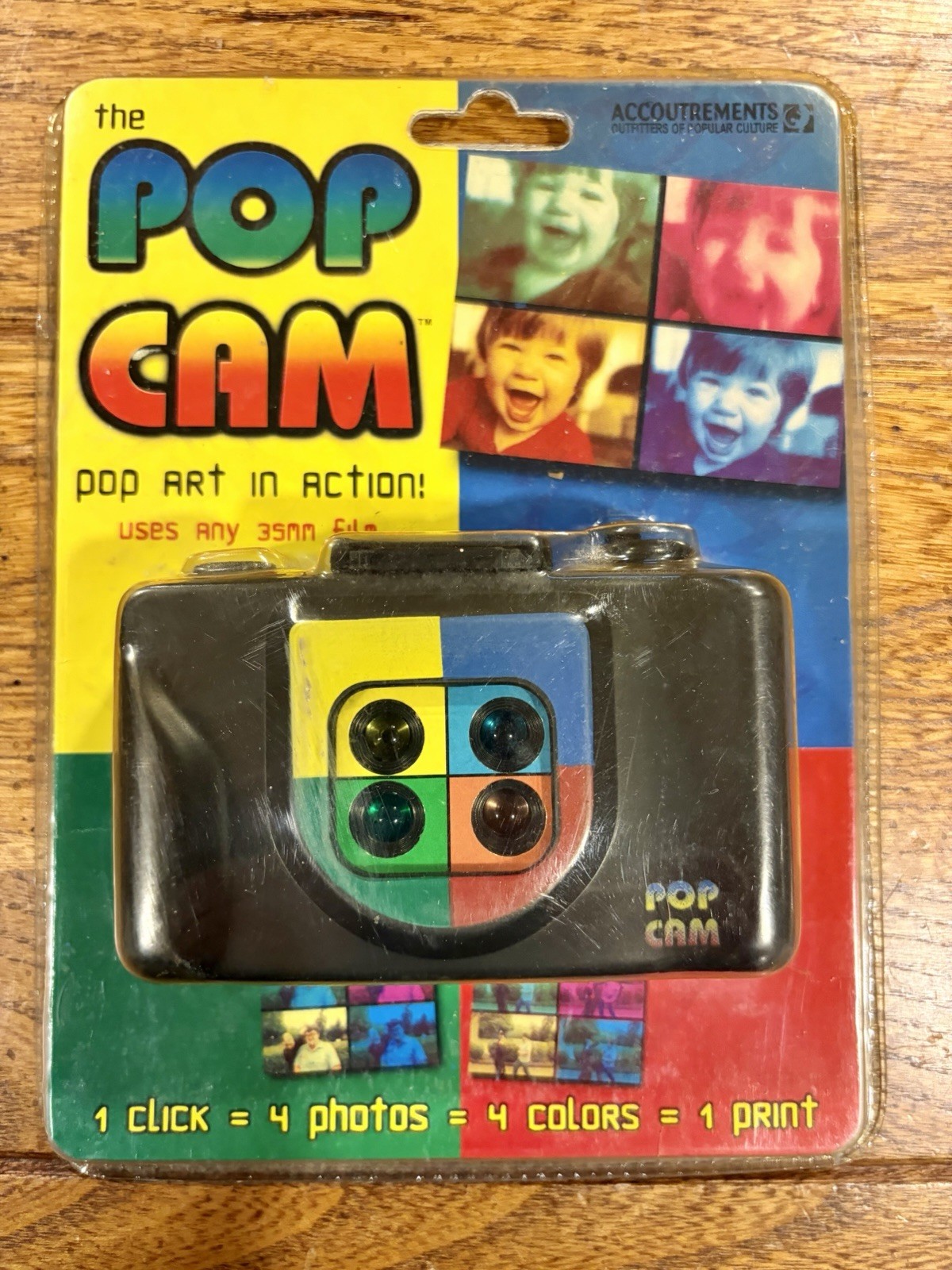 The Pop Cam Camera 4 Photos Pop Art Accoutrements 2003 Vintage NEW Sealed