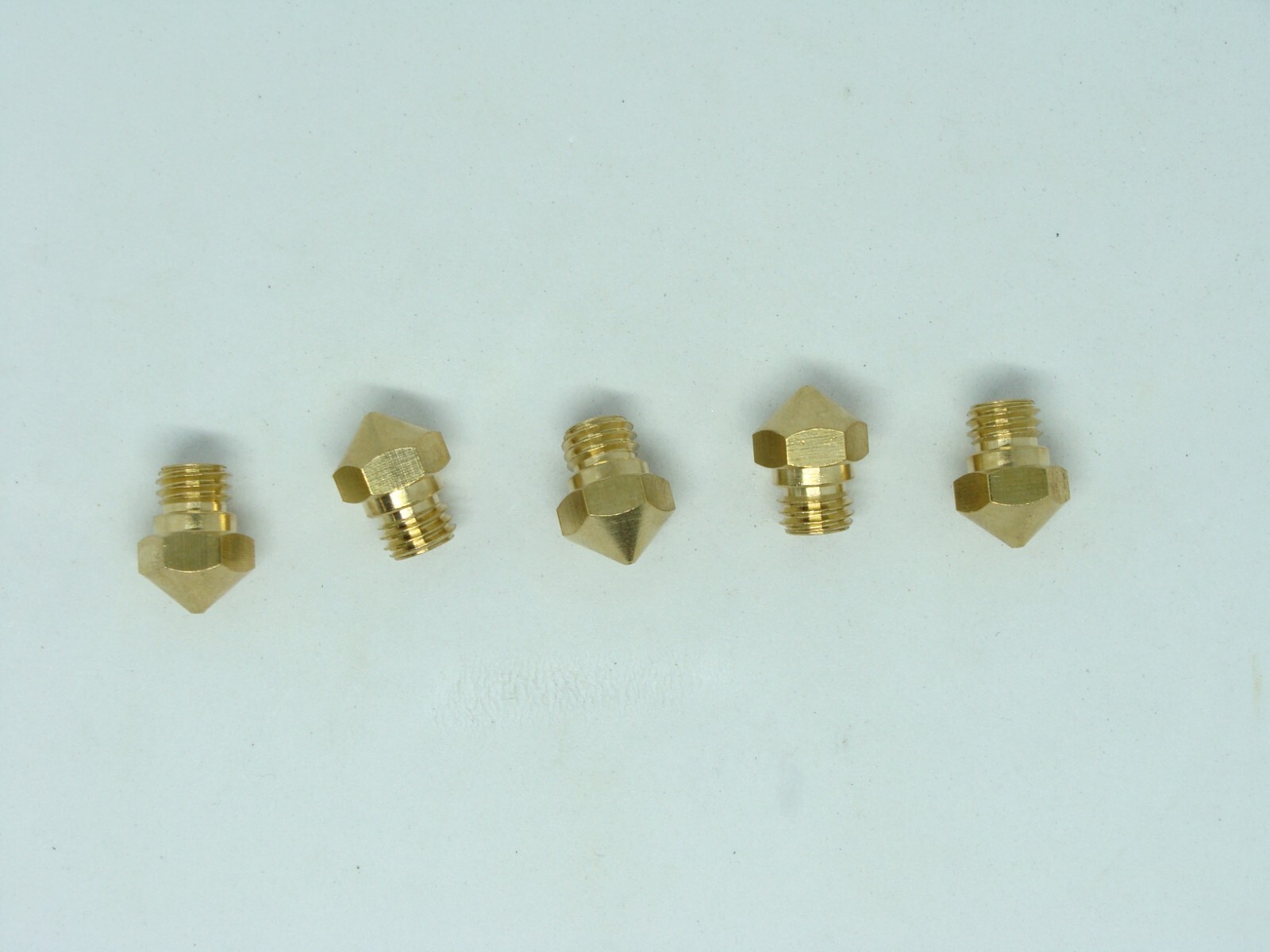 0.6mm - 5 Pcs Pack Lot MK10 Nozzle Solid Brass M7 Thread Extruder Hotend Hot End