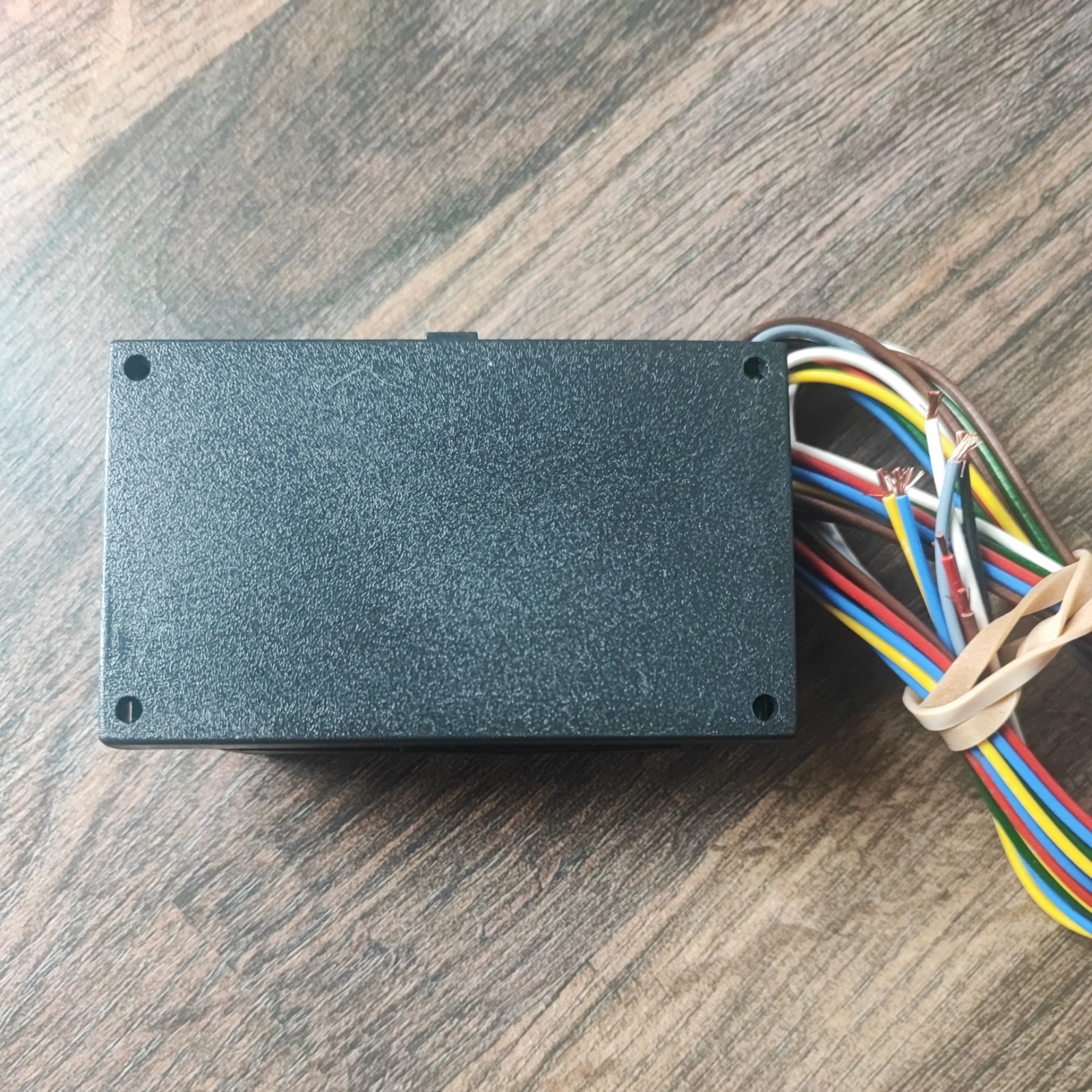 TEB7AS 7 WAY SMART CHIP UNIVERSAL INTERFACE BYPASS TOWING RELAY
