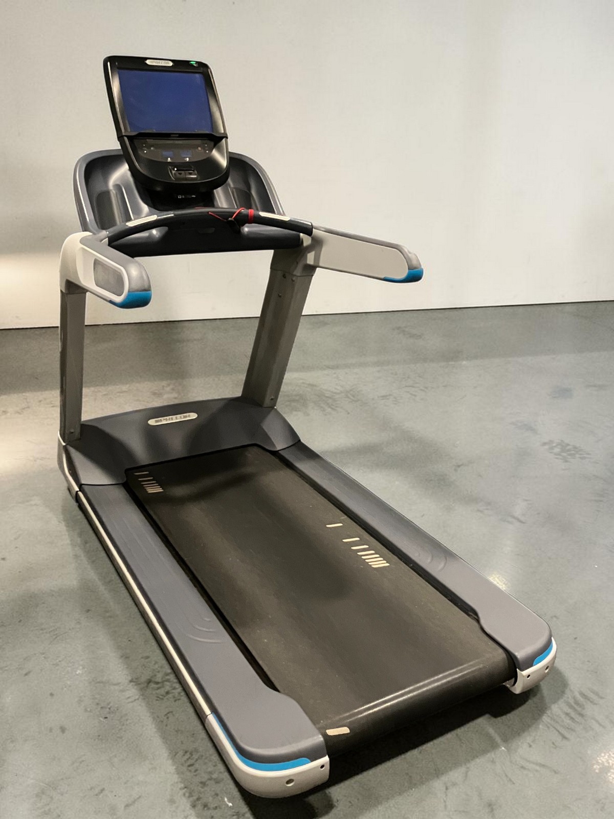 Precor TRM 885 Version 2 Treadmill with P82 Console - Cleaned & Serviced