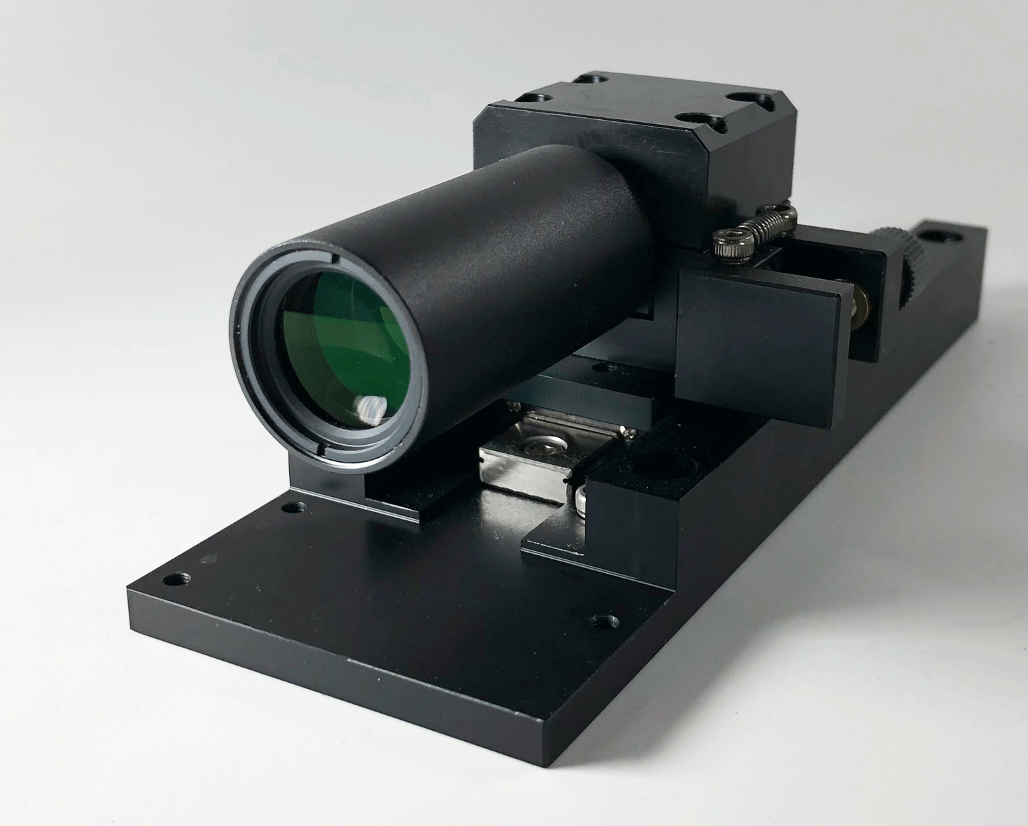 Sentech STC-A83A Monochrome Machine Vision Camera +fine focus Lens assembly/cord