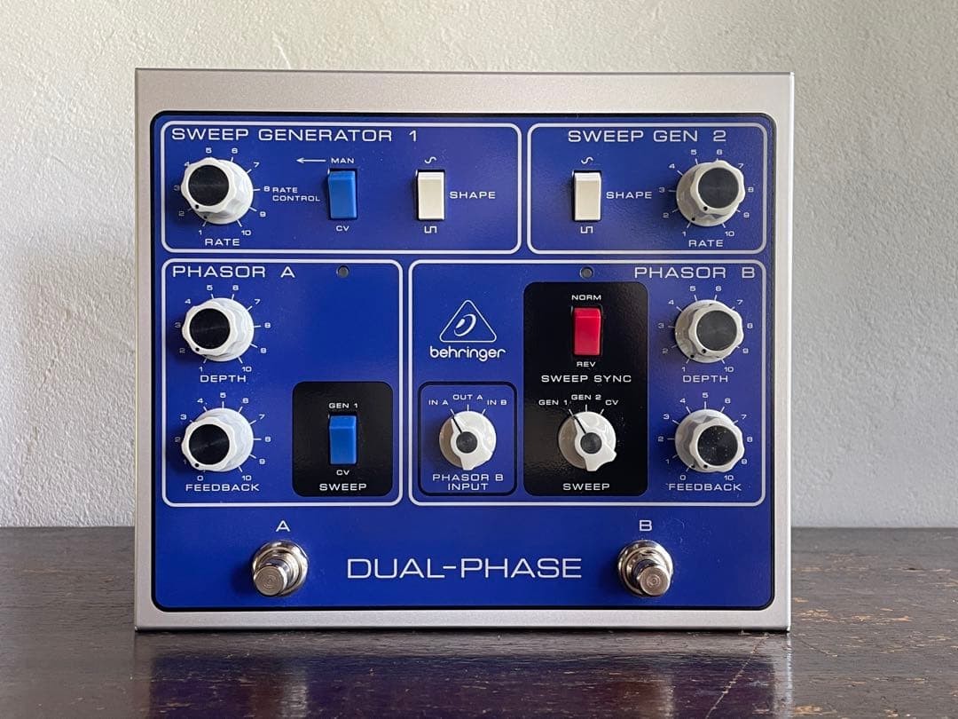 Behringer Dual-Phase Guitar Effect Pedal