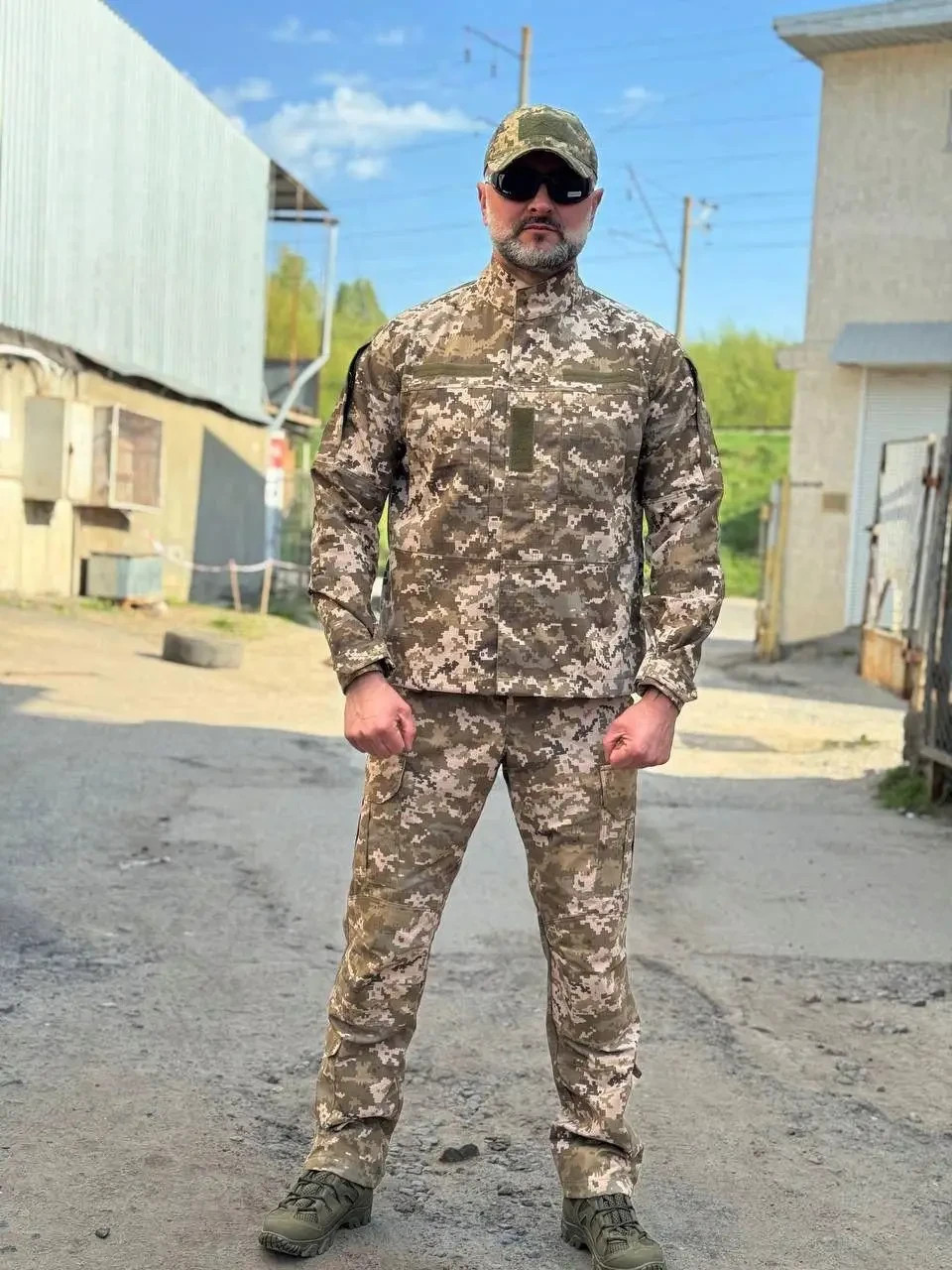 Tactical military uniform, pixel💛💙
