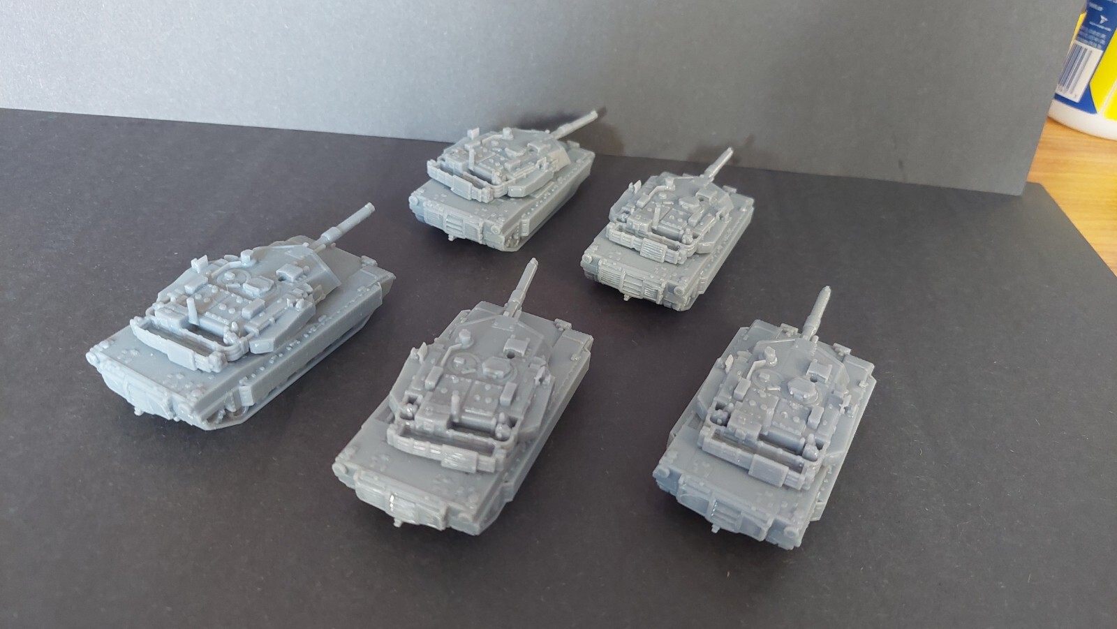 N Scale U.S. M1A2 Abrams Tanks 1/160th scale miniatures