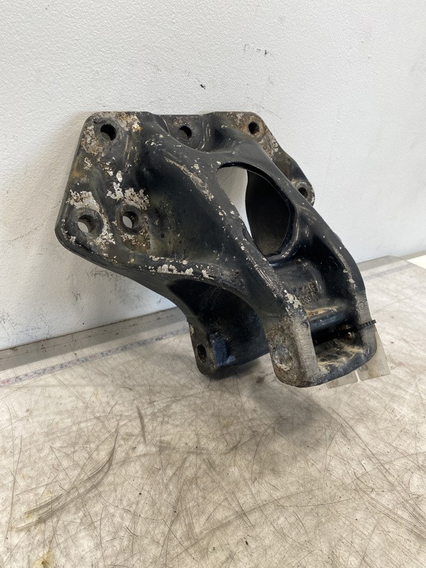 2018 Kenworth T680 Suspension Bracket C116089 (641-12798)