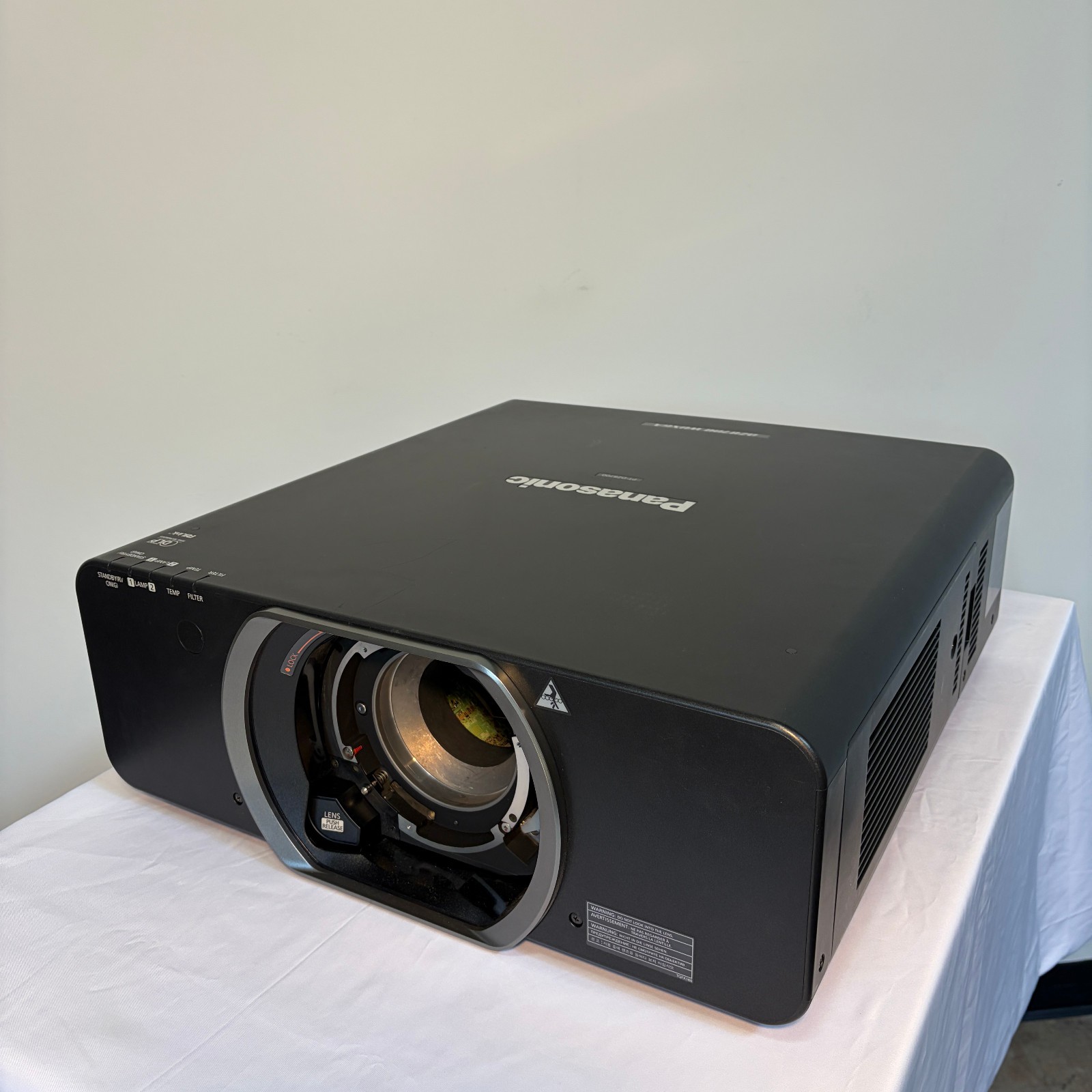 Panasonic PT-DZ8700 10,000-Lumen WUXGA Large Venue Projector