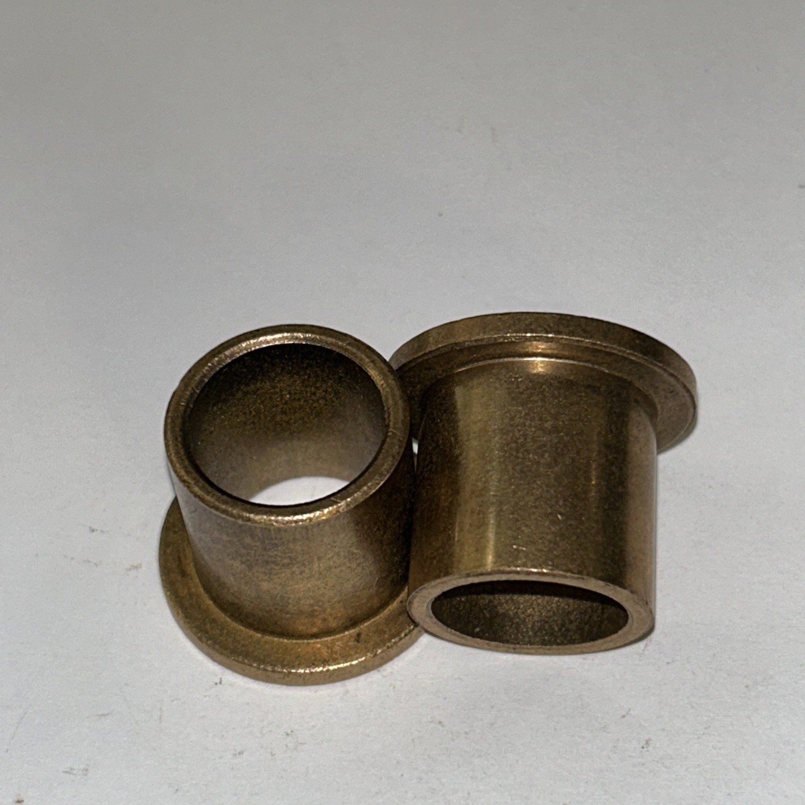 980663 Bushing