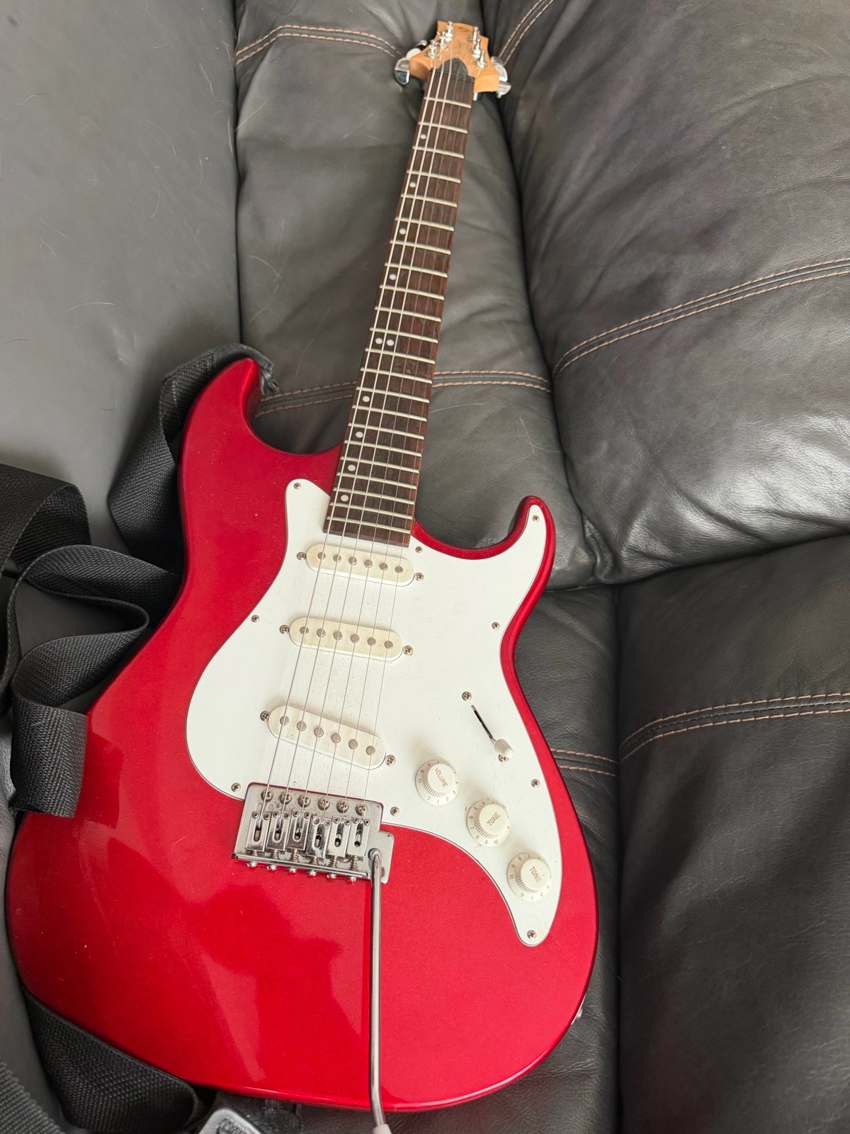 2002 Samick Greg Bennett Design MB1 Malibu Candy Apple 6 String Nice Clean👍