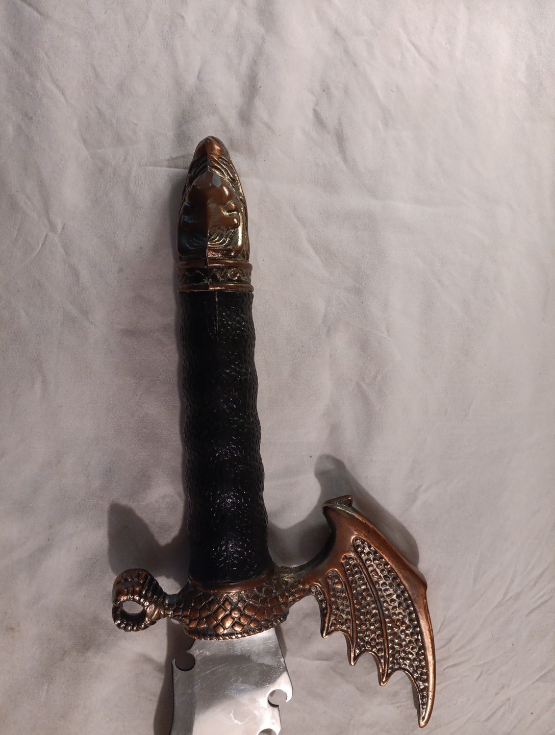 21" Flying Dragon Serrated Rippled Fantasy Dagger
