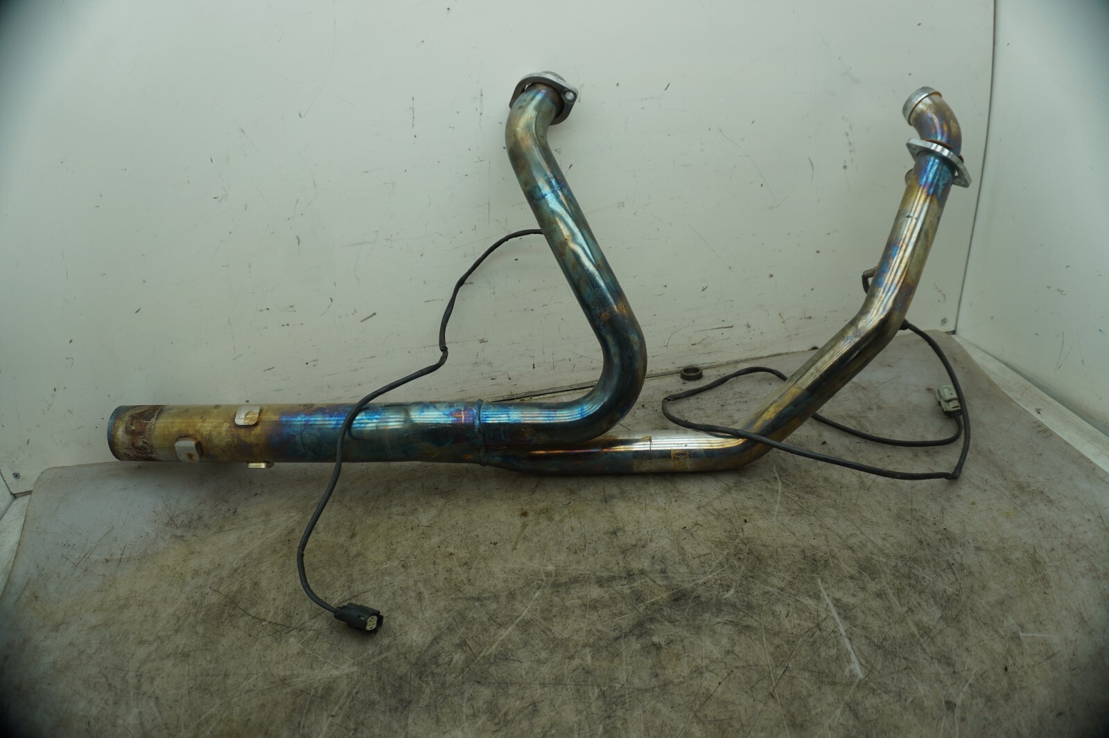 22 HARLEY DAVIDSON ROADGLIDE HEADER EXHAUST PIPE O2 SENSORS E-4621