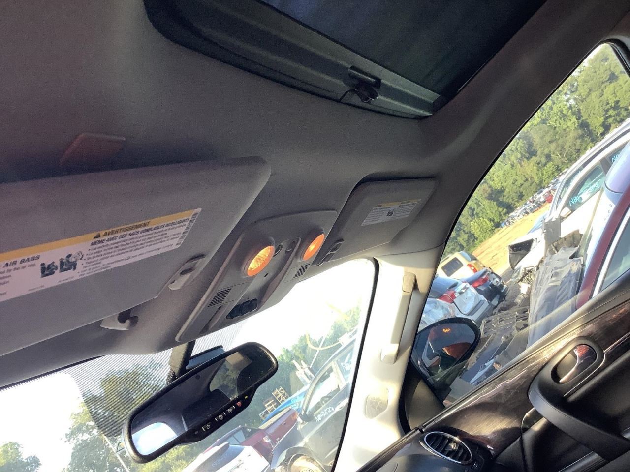ENCLAVE 2016 Glove Box 4730499
