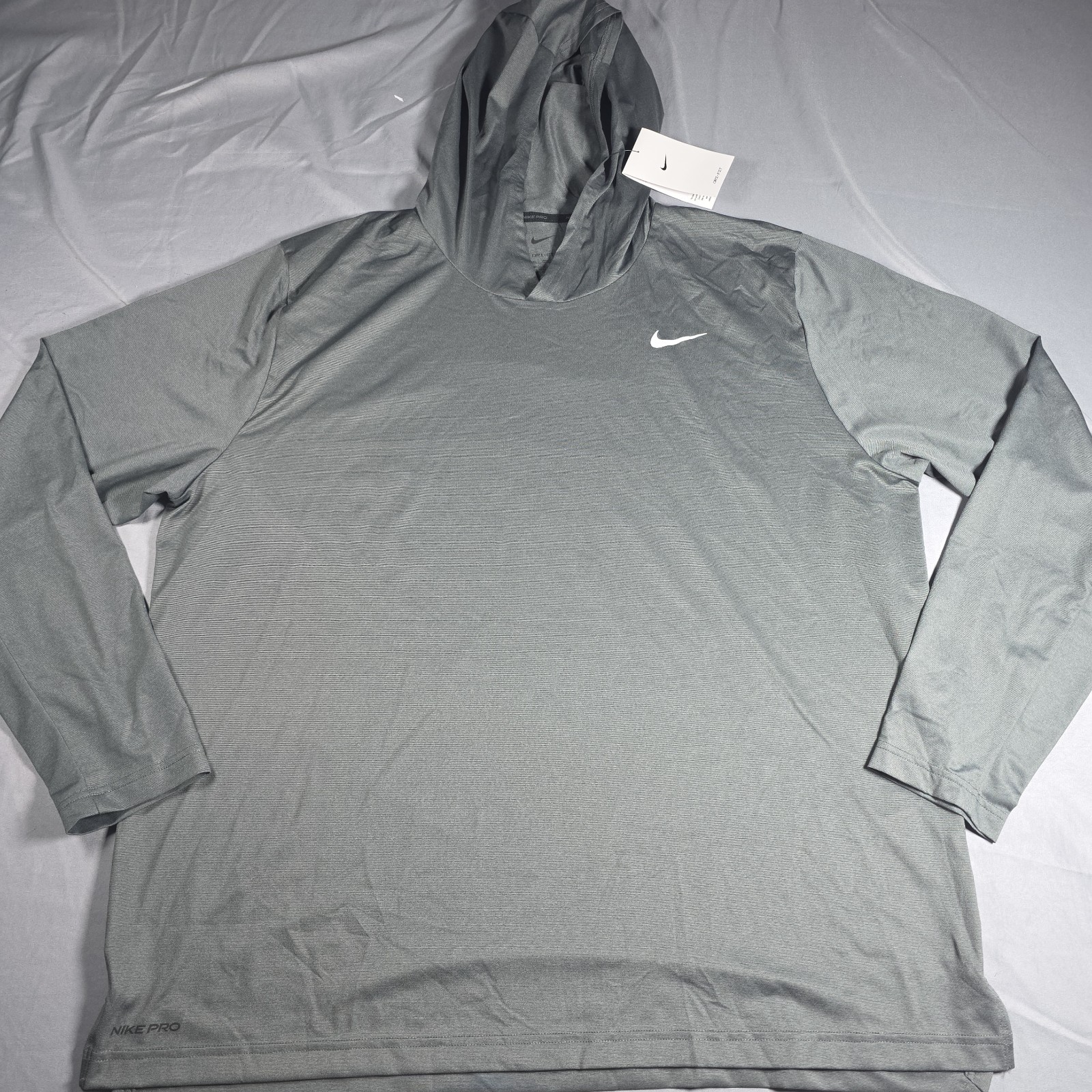 Nike Dry Training Hoodie Men's 2XL Gray Lightweight Pullover Dri Fit NWT