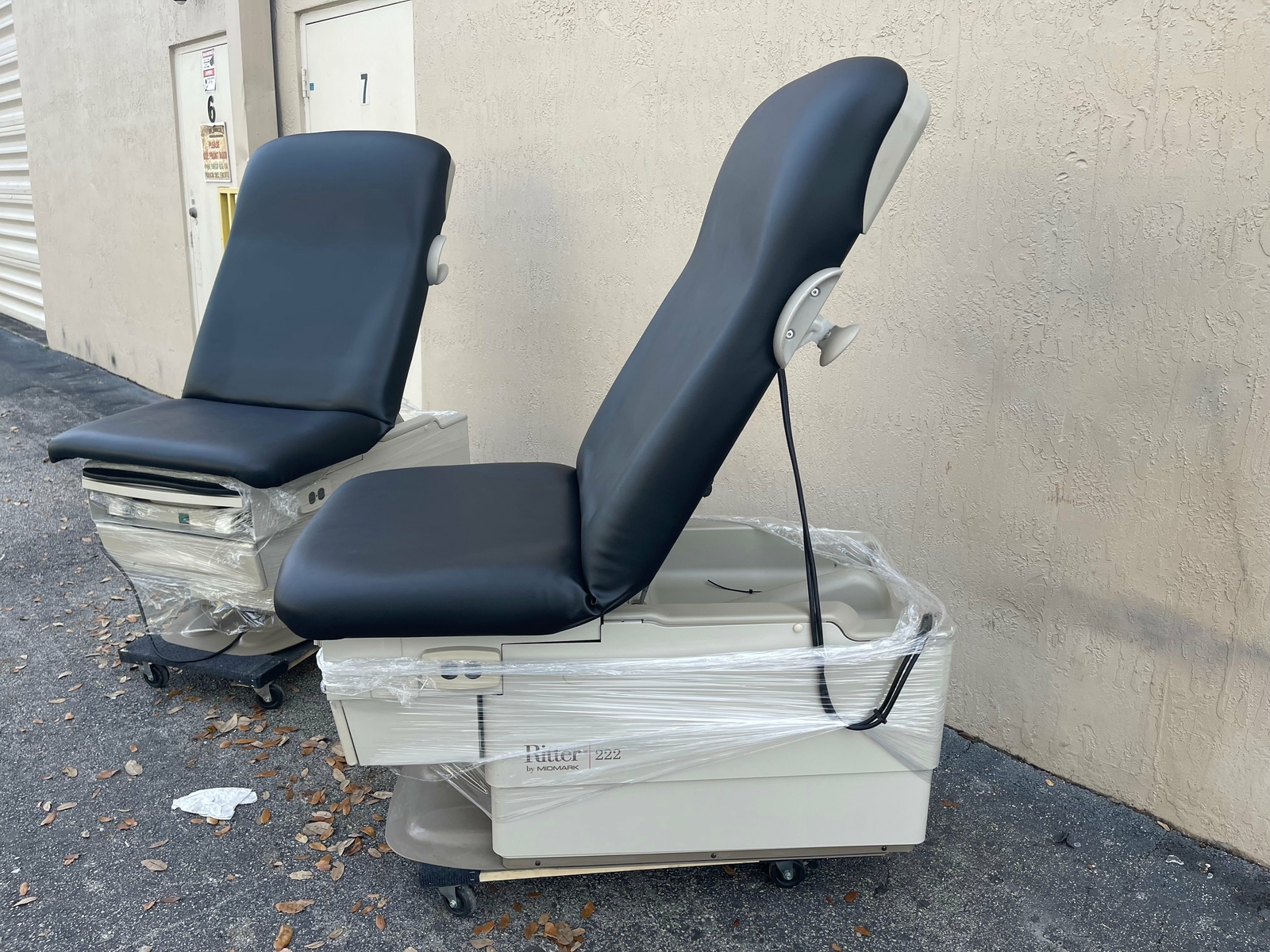 Midmark Ritter 222 Barrier-Free Power Examination Table - Refurbished