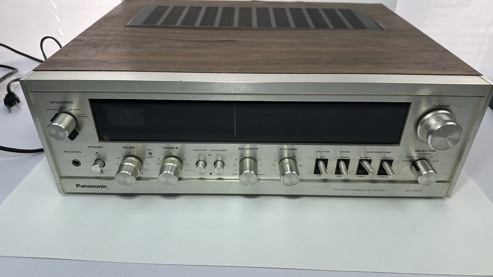 Vintage PANASONIC SA-5800 FM AM STEREO RECEIVER Tested.