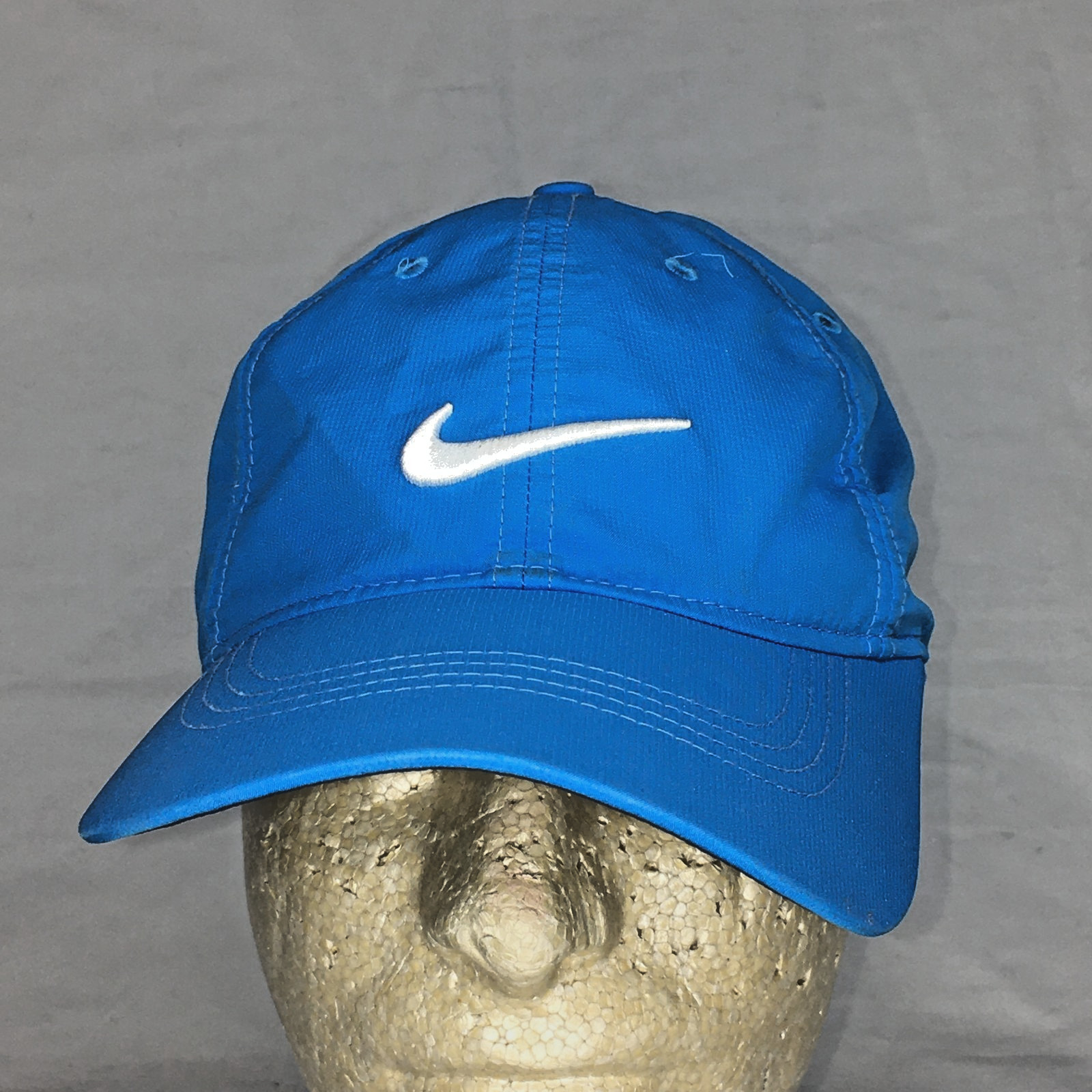 Nike Golf Hat Strapback Adjustable Athletic Hat Blue White Swoosh