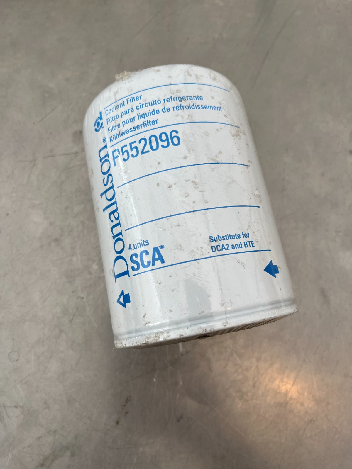 P552096  Genuine Donaldson COOLANT FILTER  VOLVO 16619645, 24196 Wix