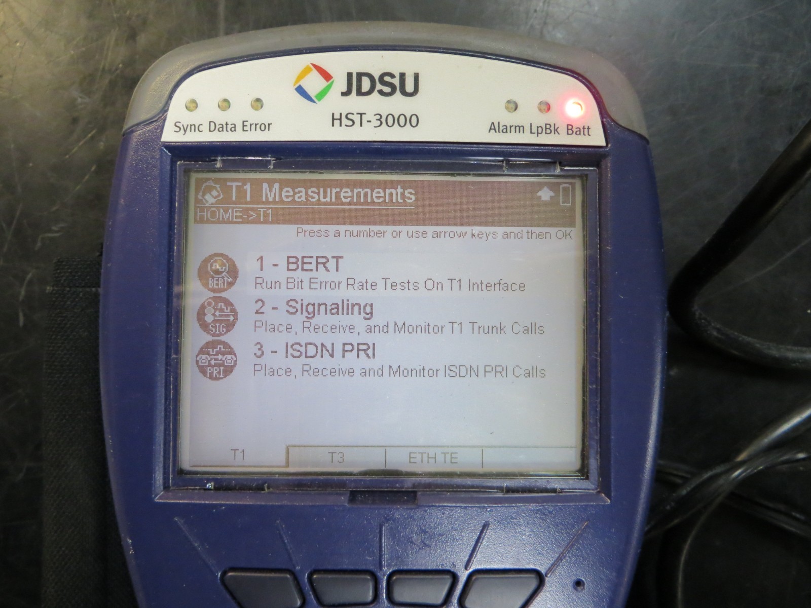 JDSU HST-3000 Handheld Services Tester + Ethernet T1/T3 SIM work great