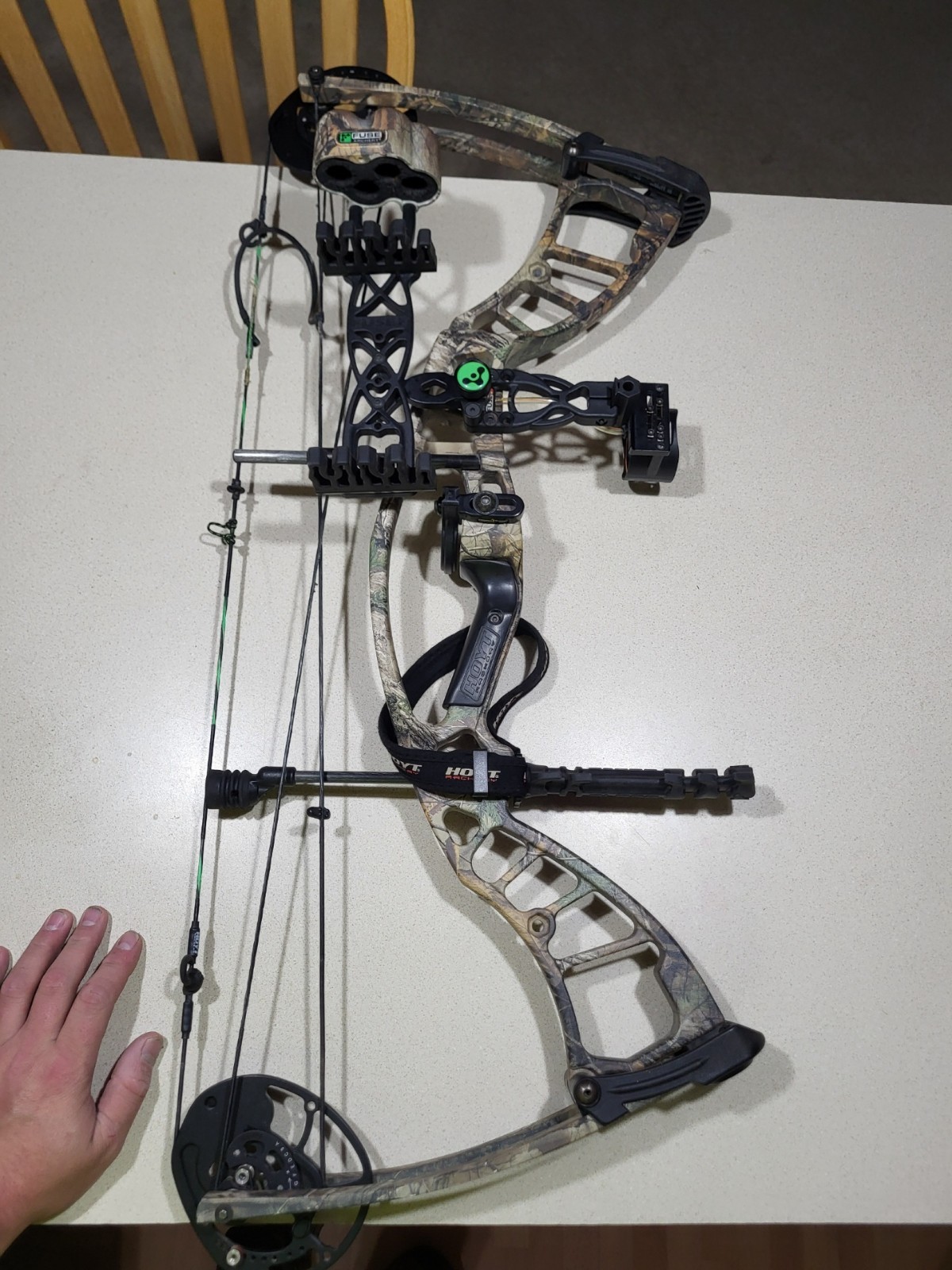 Compound Bow with Accessories | Hoyt Power Max | *$325 OBO*