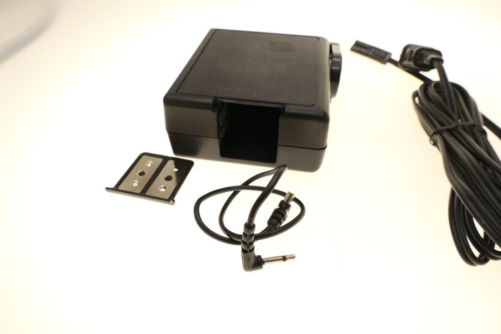 Adolph Gasser compact manual electronic flash w/AC adapter & PC cord