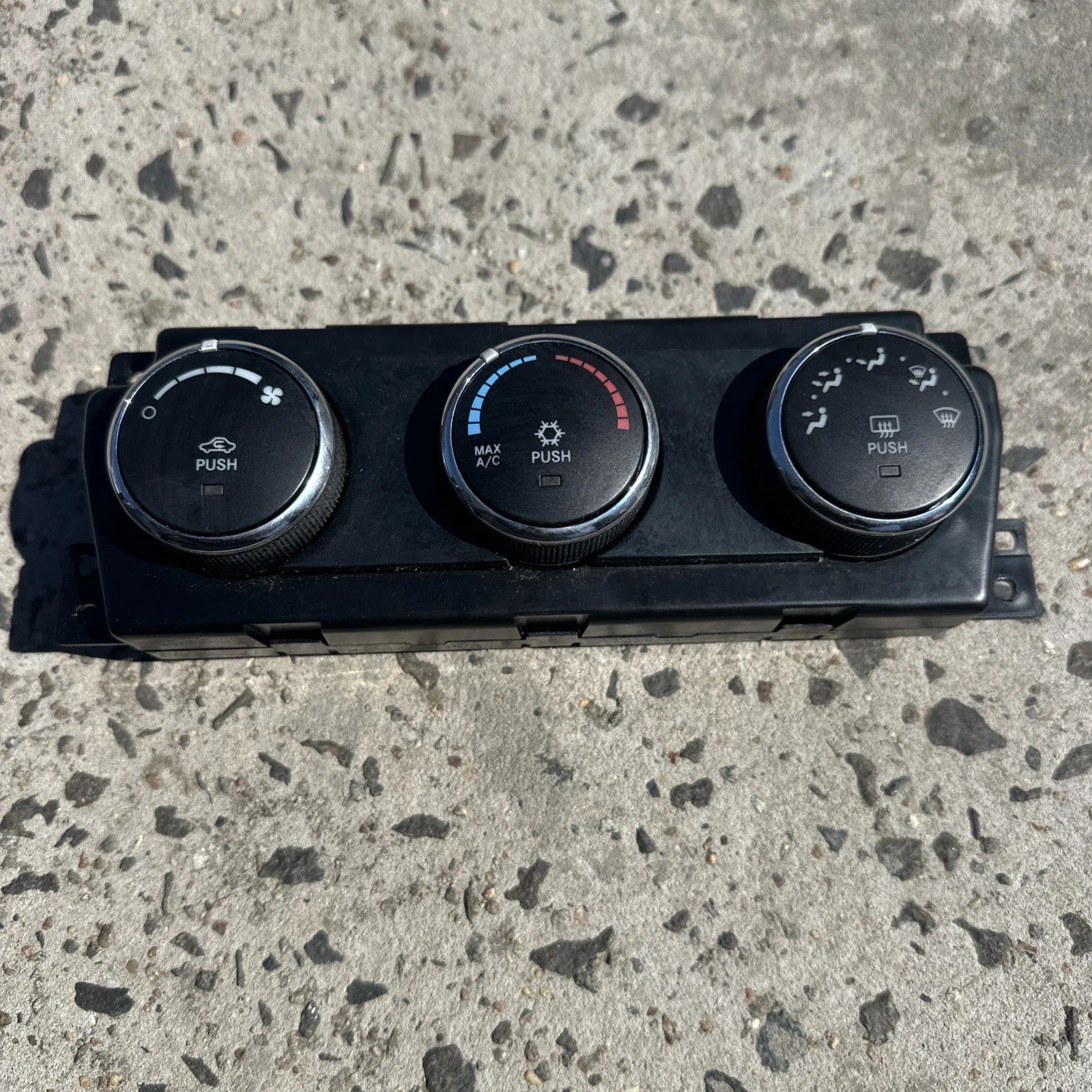 2011-2012 Dodge Ram 1500 A/C Heater Temperature Climate Control With Warranty