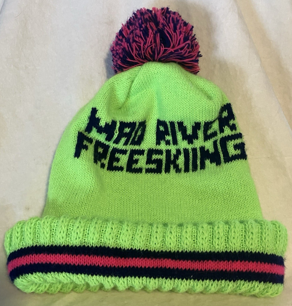 Vintage Mad River Glen Vermont Freeskiing Freestyle Ski Team Neon Hat Pom Pom