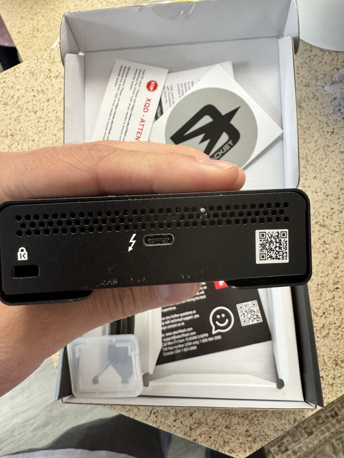 Blackjet TX-1CXQ Thunderbolt 3 Card Reader for CFexpress Type B & XQD