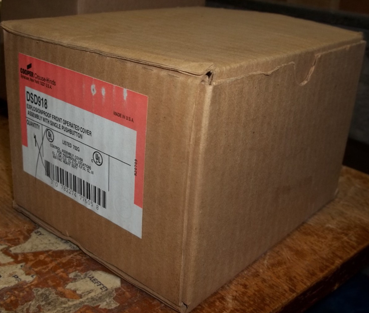 COOPER DSD918 EXPLOSION PROOF FRONT OPERATED COVER W/ SINGLE PUSHBUTTON (488)