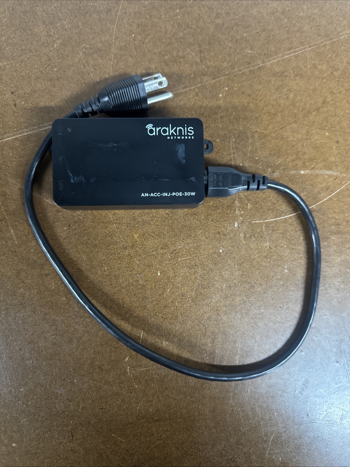 Araknis AN-ACC-INJ-POE-30W Gigabit Single-Port PoE Adapter CG01DB7