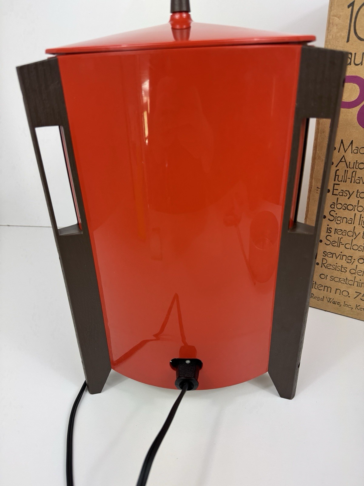 VTG 1972 Burnt Orange Retro REGAL Poly Automatic PERCOLATOR #7530 Triangle Shape