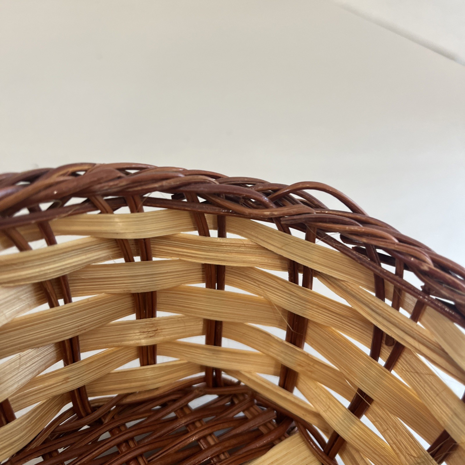 2 Vintage Baskets Wicker Heart Shaped Gallery Wall Storage Plants Serving Decor