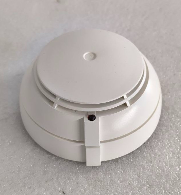 SIEMENS Smoke Detector DO1152A NEW