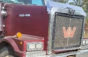 For 2002 WESTERN STAR 4900 2002-2006 HOOD ,  MS