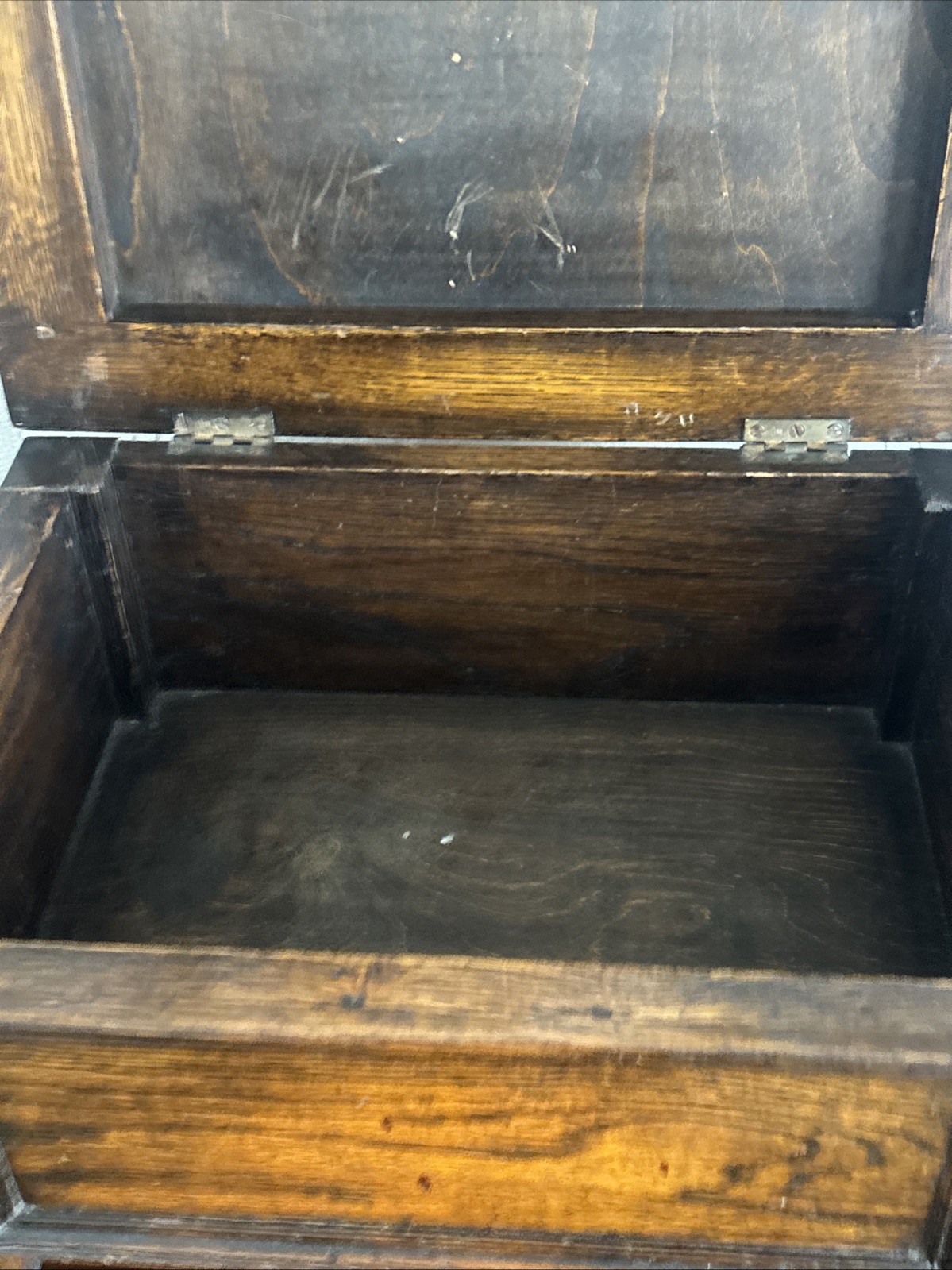 Lovely Antique Oak Storage Footstool With Leather Top