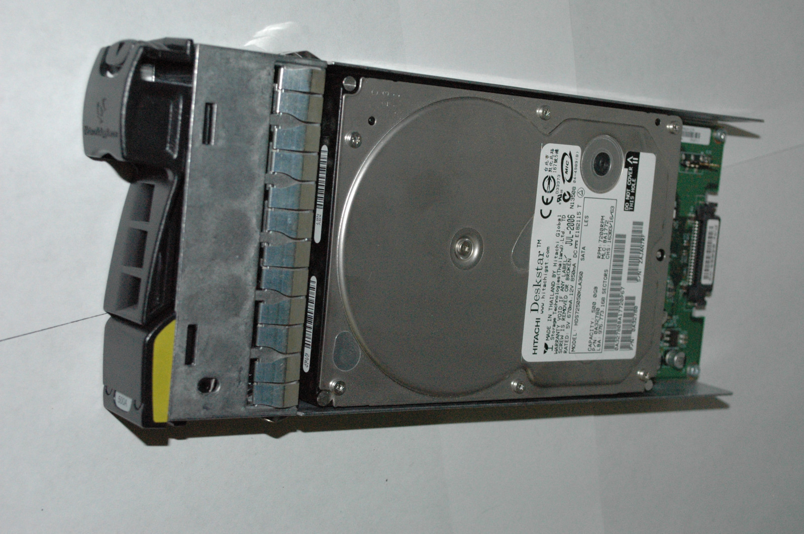 NetApp X267A-R5 500GB 7.2K 16MB Cache SATA to FC HDD SP-267-R5 W/Caddy/Tray
