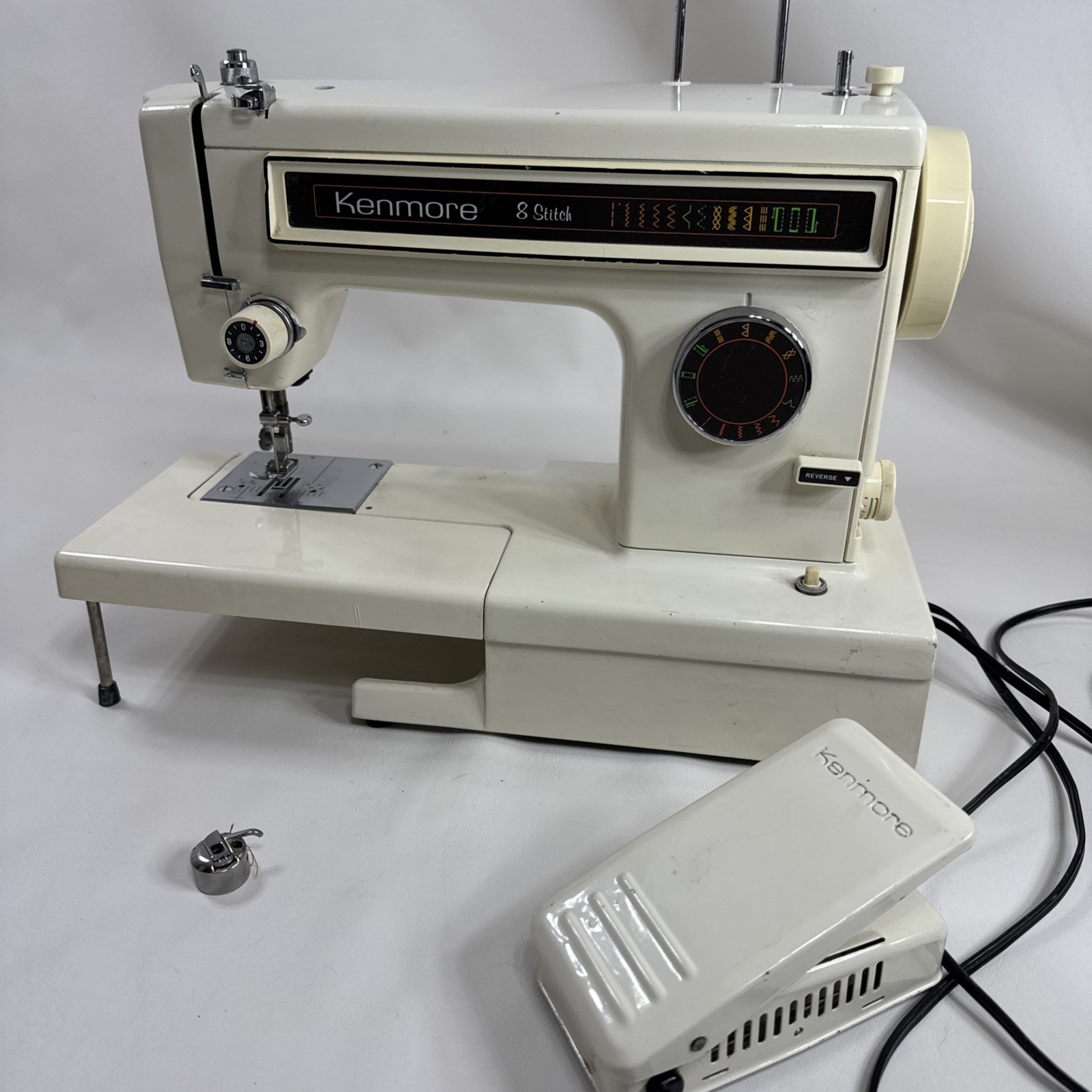 Kenmore Sewing Machine Foot Pedal Electric 8-Stitch 158.13450 Works Needs Adjust