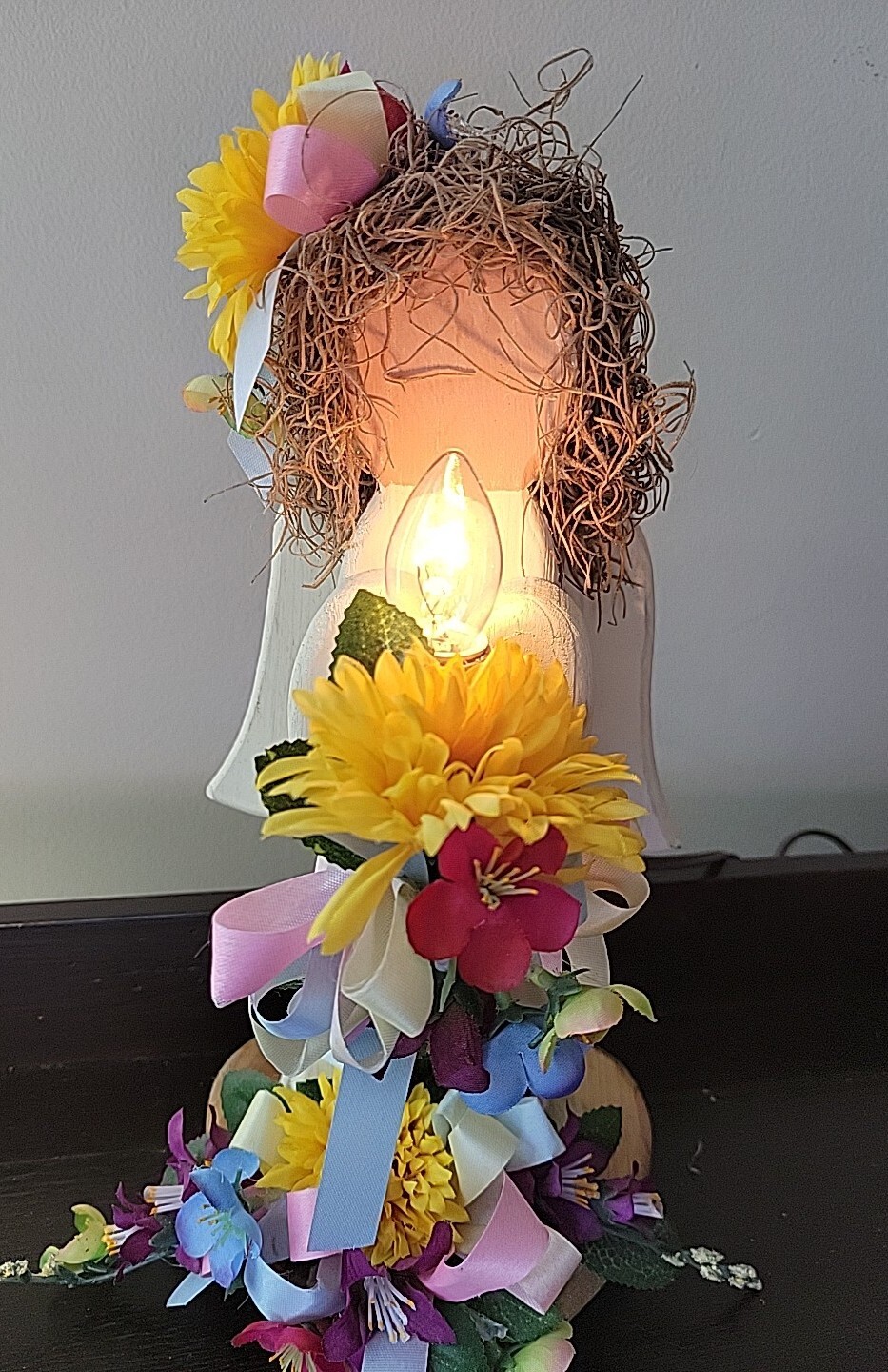 Angel Lamp Light Folk Art Floral Vtg Wooden Lighted Handmade Spring Easter 11"