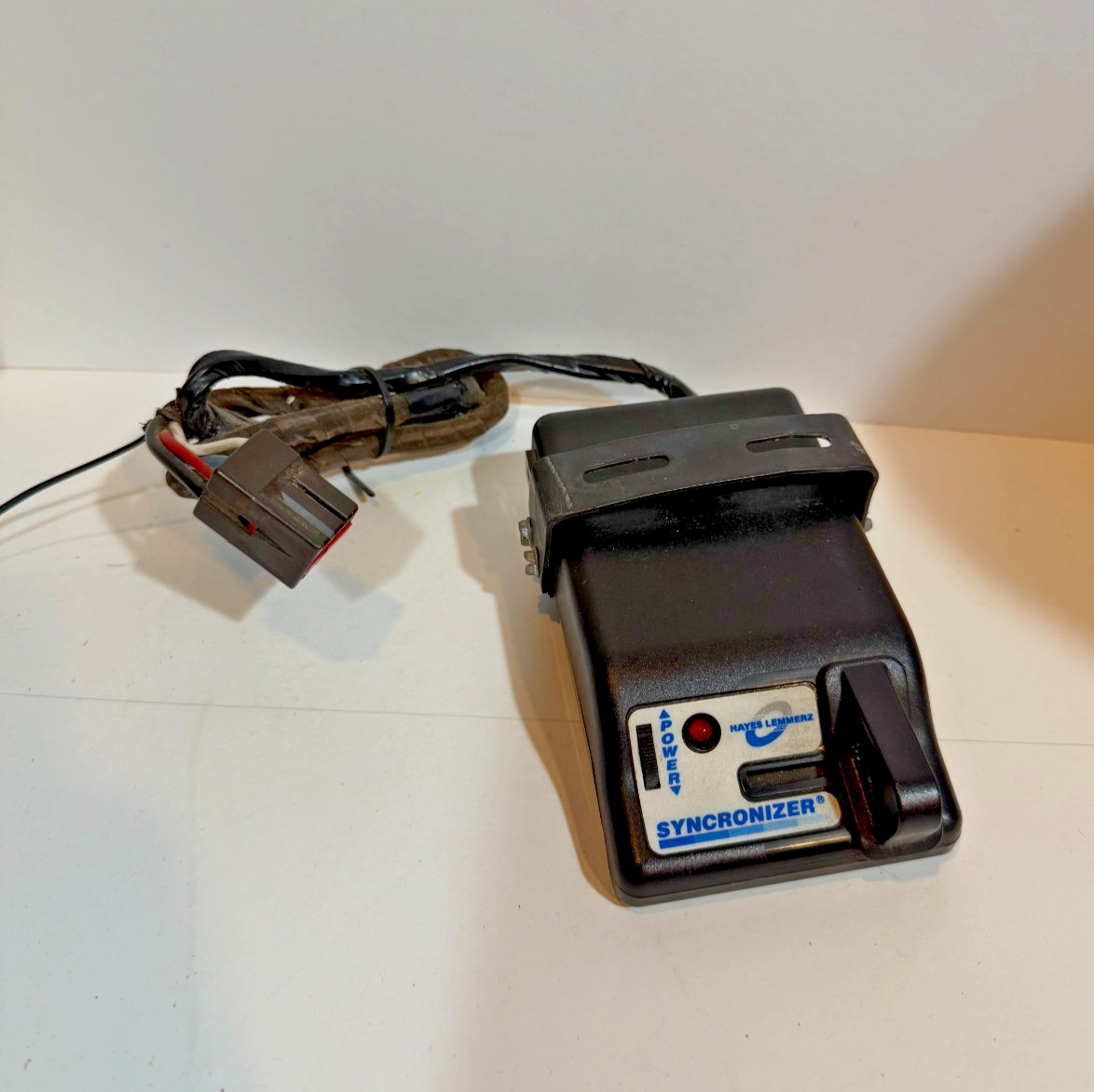 Hayes Lemmerz Synchronizer Electronic Trailer Brake Controller